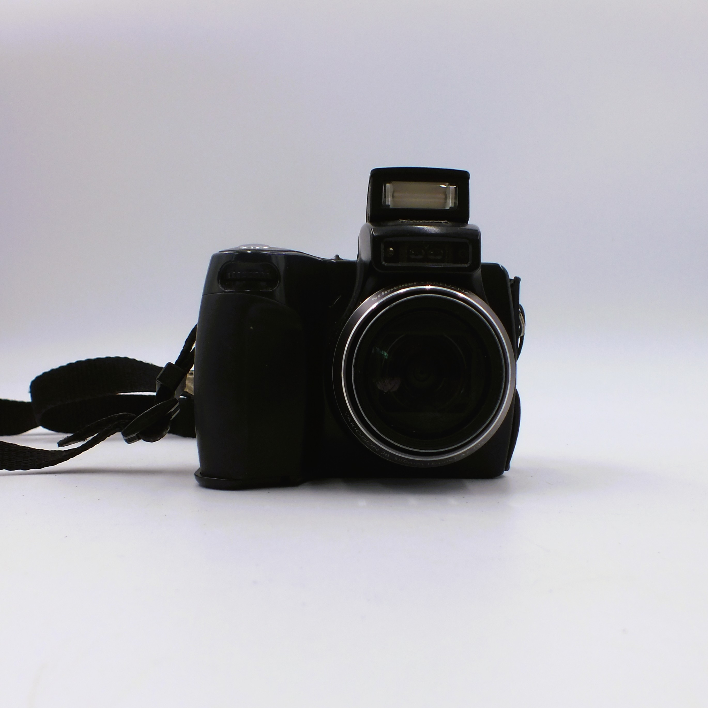 Voir photo 4 de Appareil photo numérique KODAK EasyShare DX7590 Appareil photo numérique KODAK EasyShare DX7590 - Vue 4 -