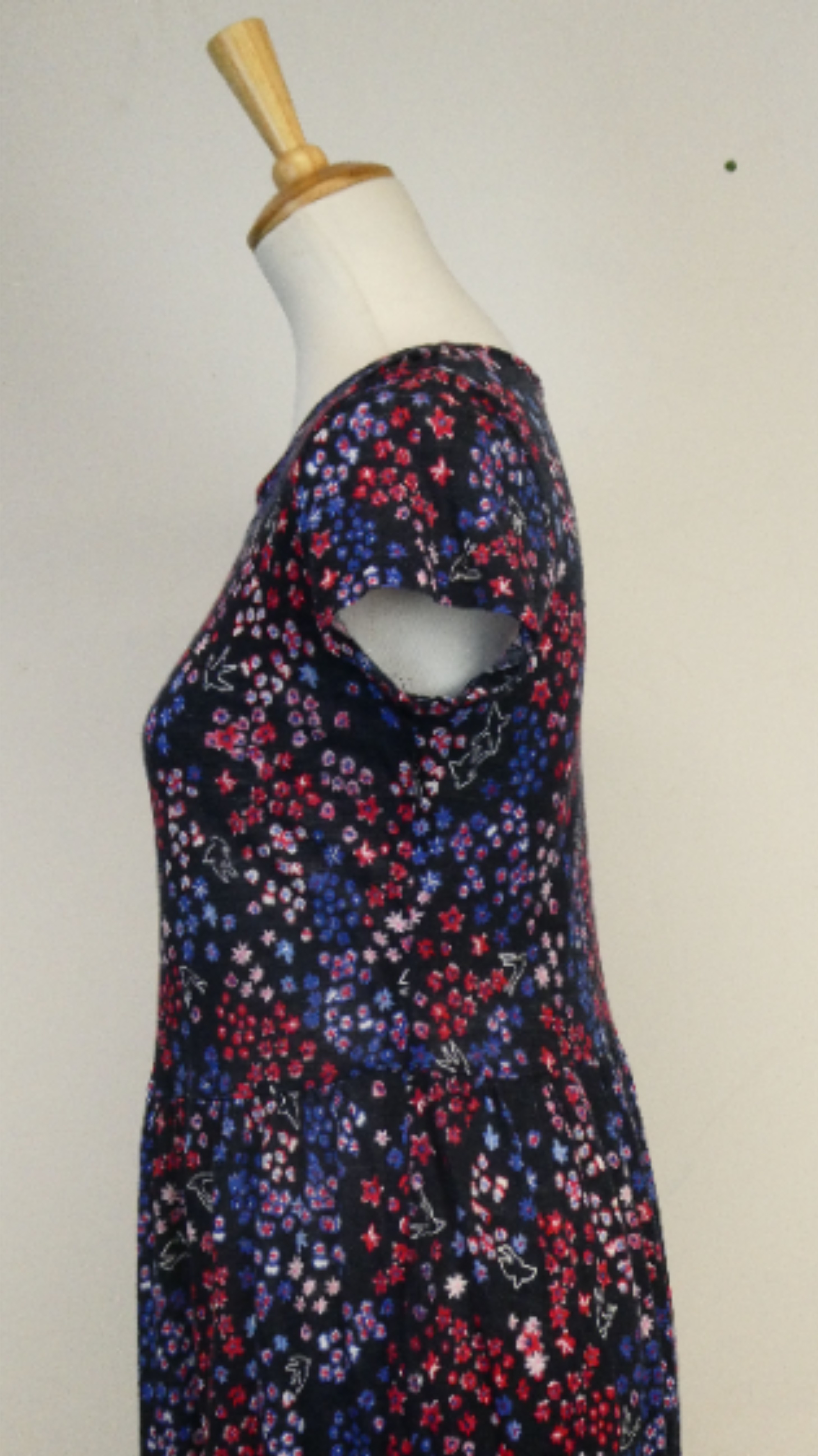 Claudie Pierlot - Robe bleue à fleurs multicolores - T1 - Photo 4