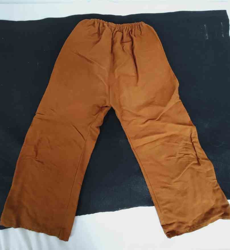 Voir photo 12 de Déguisement Trappeur (5/7 ans), Anselme, bal Masqué, complet, vintage, made in France. Déguisement Trappeur (5/7 ans), Anselme, bal Masqué, complet, vintage, made in France. - Vue 12 -