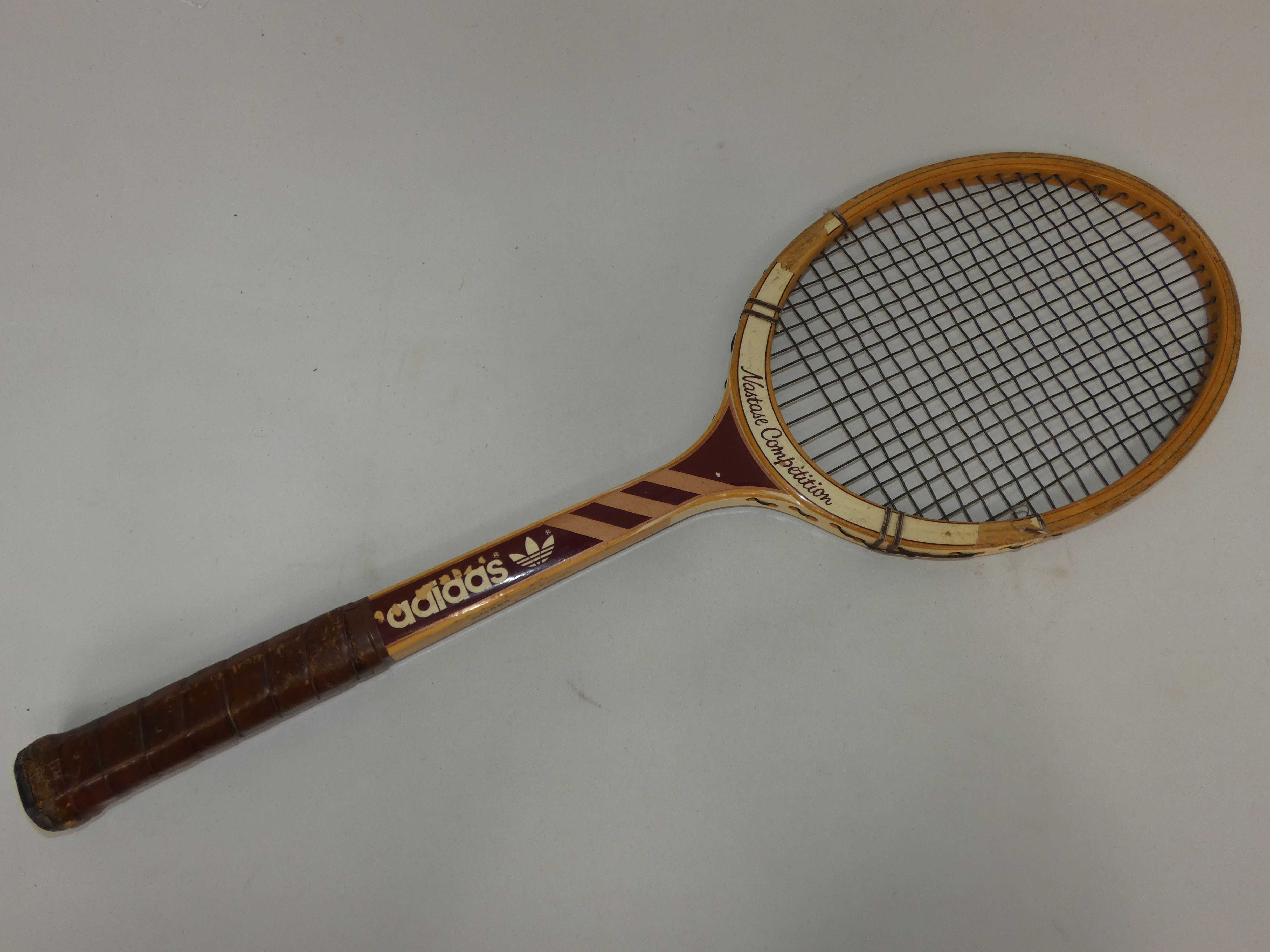 Raquette de tennis vintage ADIDAS Nastase Compétition État correct - Vue 3 - 