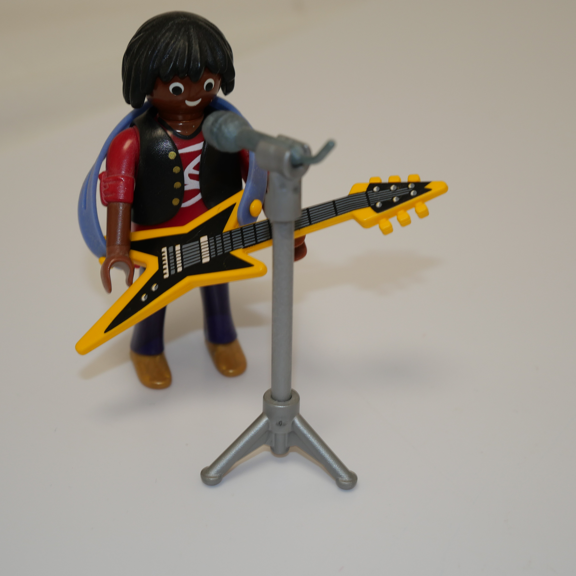 Voir photo 5 de Lot de 17 personnages Playmobil GEOBRA Lot de 17 personnages Playmobil GEOBRA Bon état - Vue 5 -