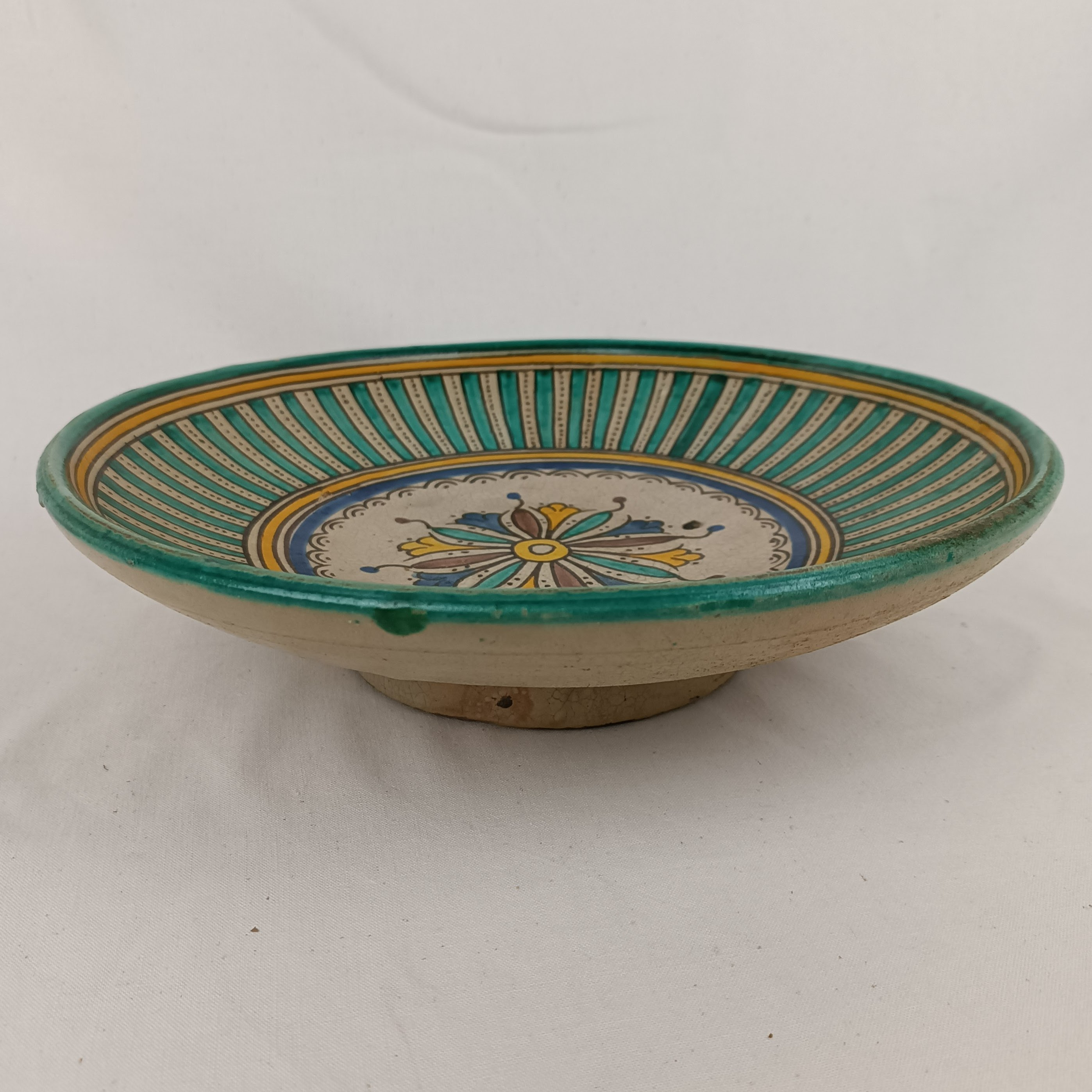 Grand plat marocain en céramique, fait main, diamètre de 31,5 cm - État correct - Photo 2