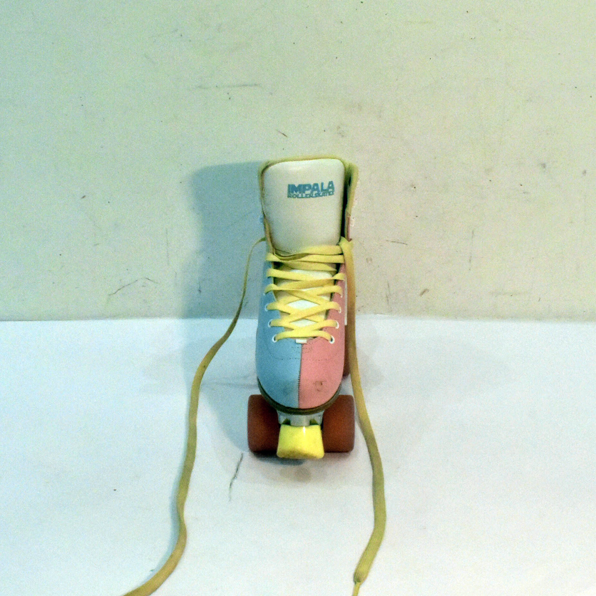Patins à Roulettes Quad - Impala® Skate - Rose & Bleu - T. 38 Bon état - Vue 7 - 