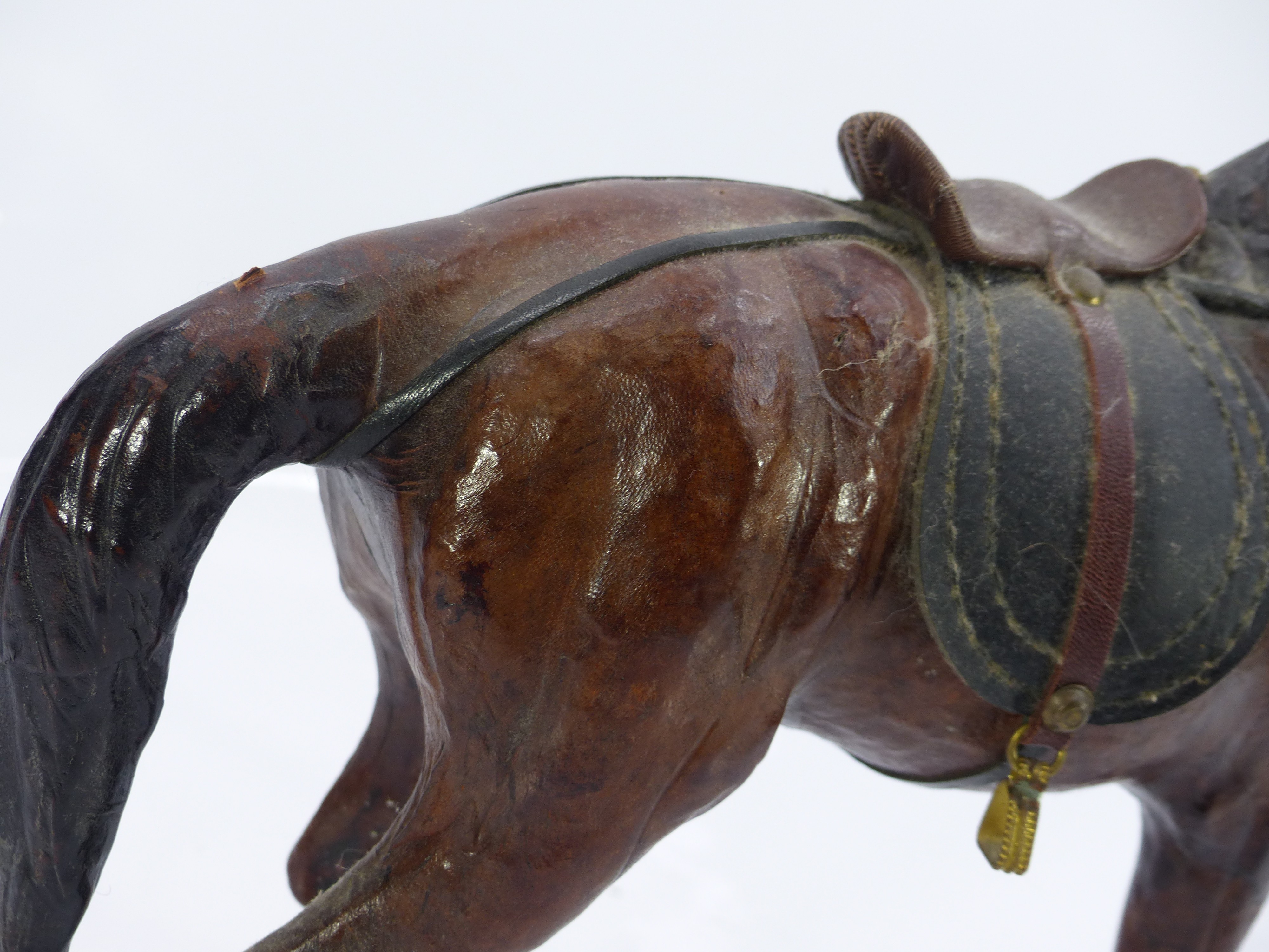 Grand cheval en bois de 35cm - Photo 2