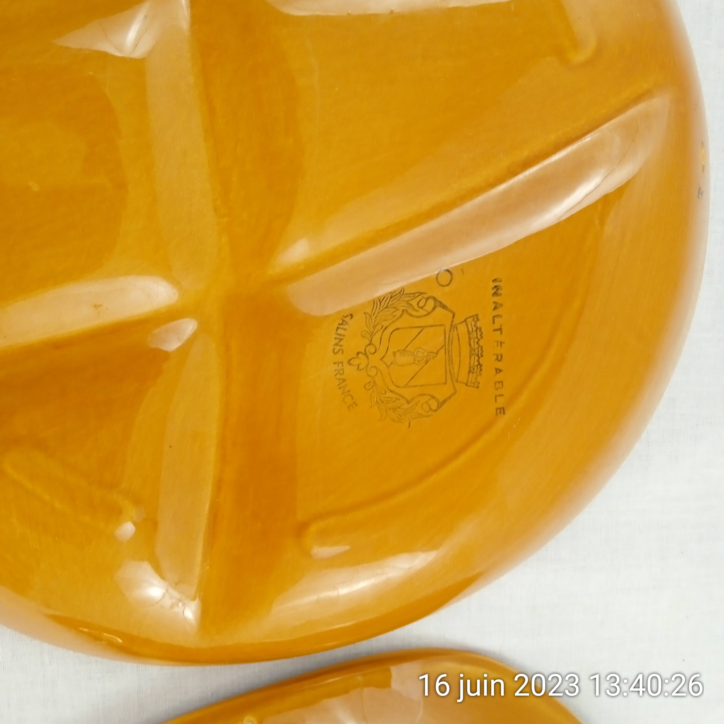 Lot de 2 assiettes à fondue bourguignonne en faïence de Salins France  - Photo 2