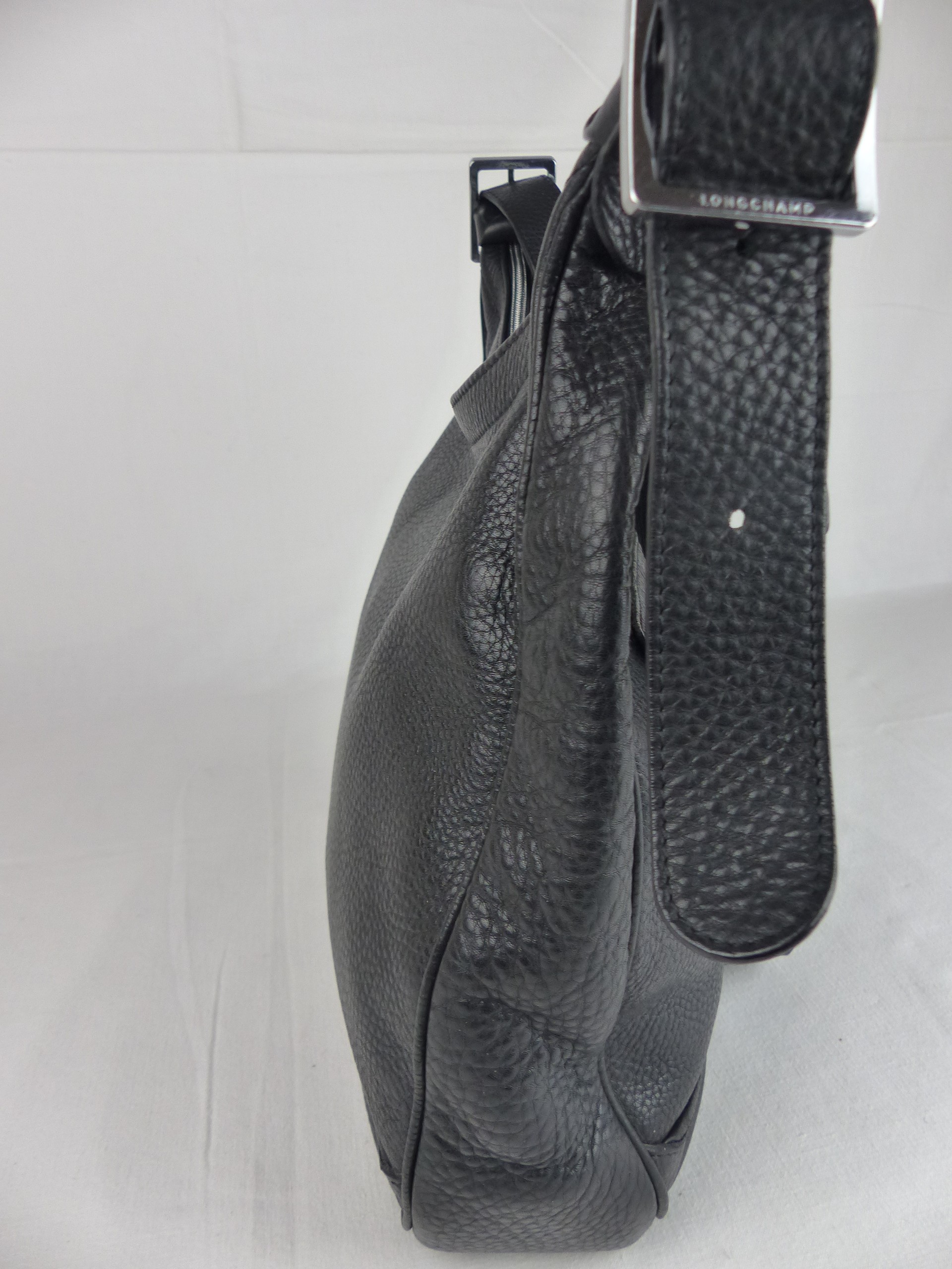 Sac à main bandoulière Longchamp en cuir, modèle Cosmos - Bon état - Photo 6