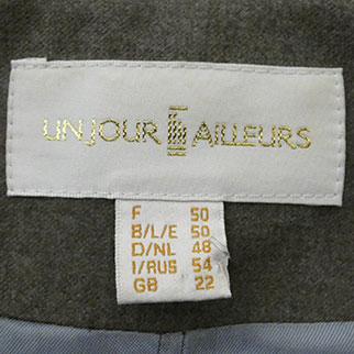 Veste grise avec rayures bleues - Femme - Un jour ailleurs - Taille 50 - Photo 3