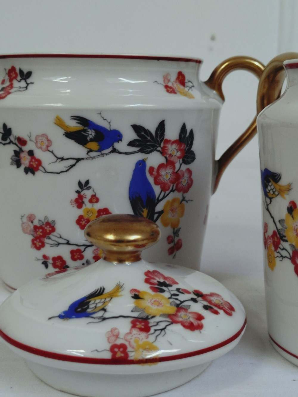 Petit pichet et son sucrier en porcelaine de Limoges, décor japonisant. - Photo 9