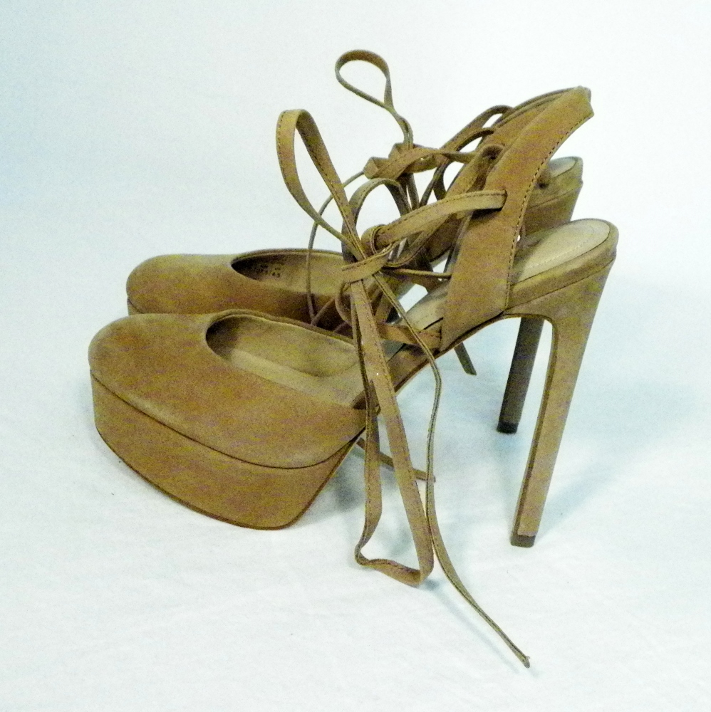 Escarpin Femme Beige ALDO T 37.5. Comme neuf -  reconditionné disponible sur Label Emmaüs