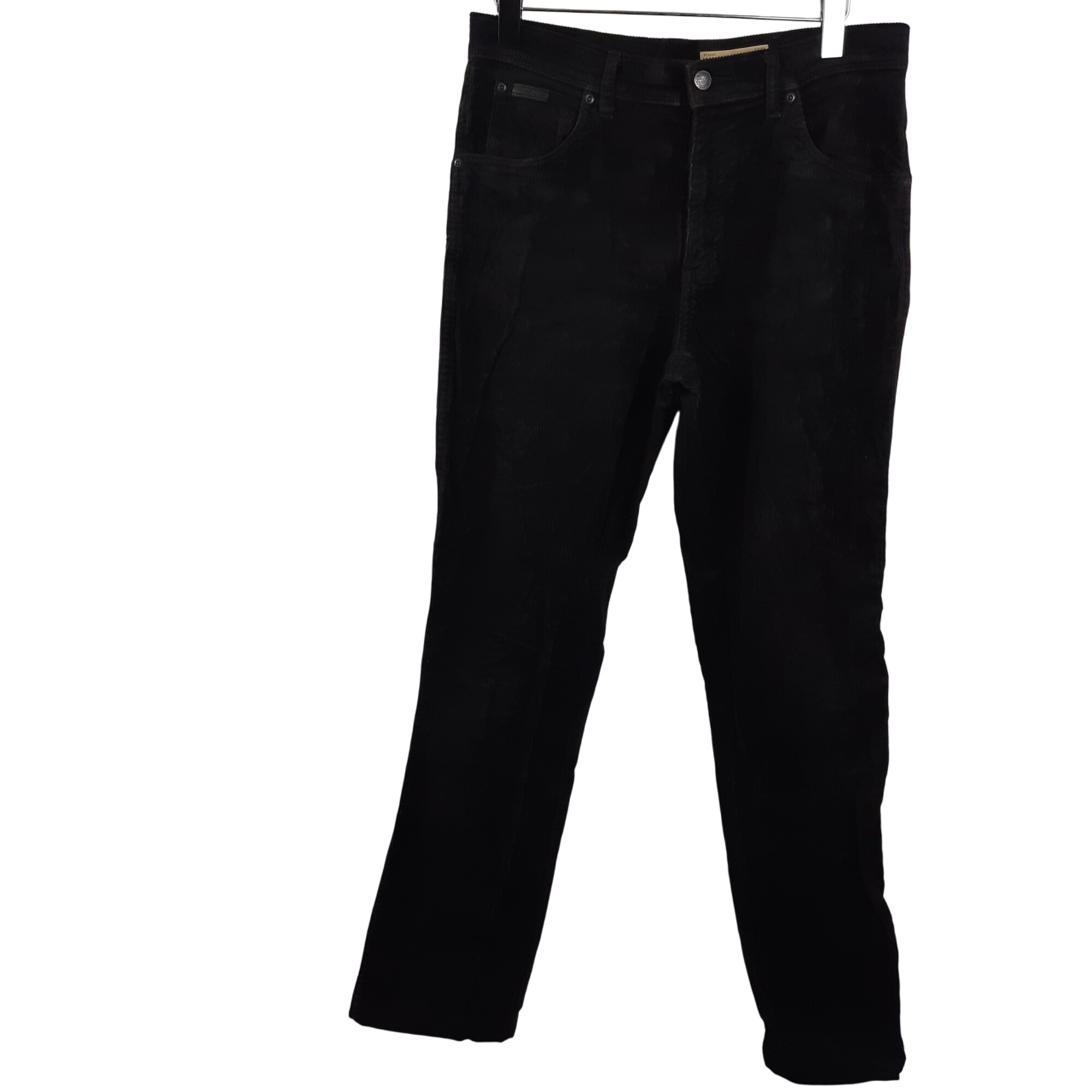 Acheter Wrangler - Pantalon velours noir vintage coton Rare - Taille 42 Très bon état - 25,00 € Wrangler - Pantalon velours noir vintage coton Rare - Taille 42 Très bon état - reconditionné disponible sur Label Emmaüs