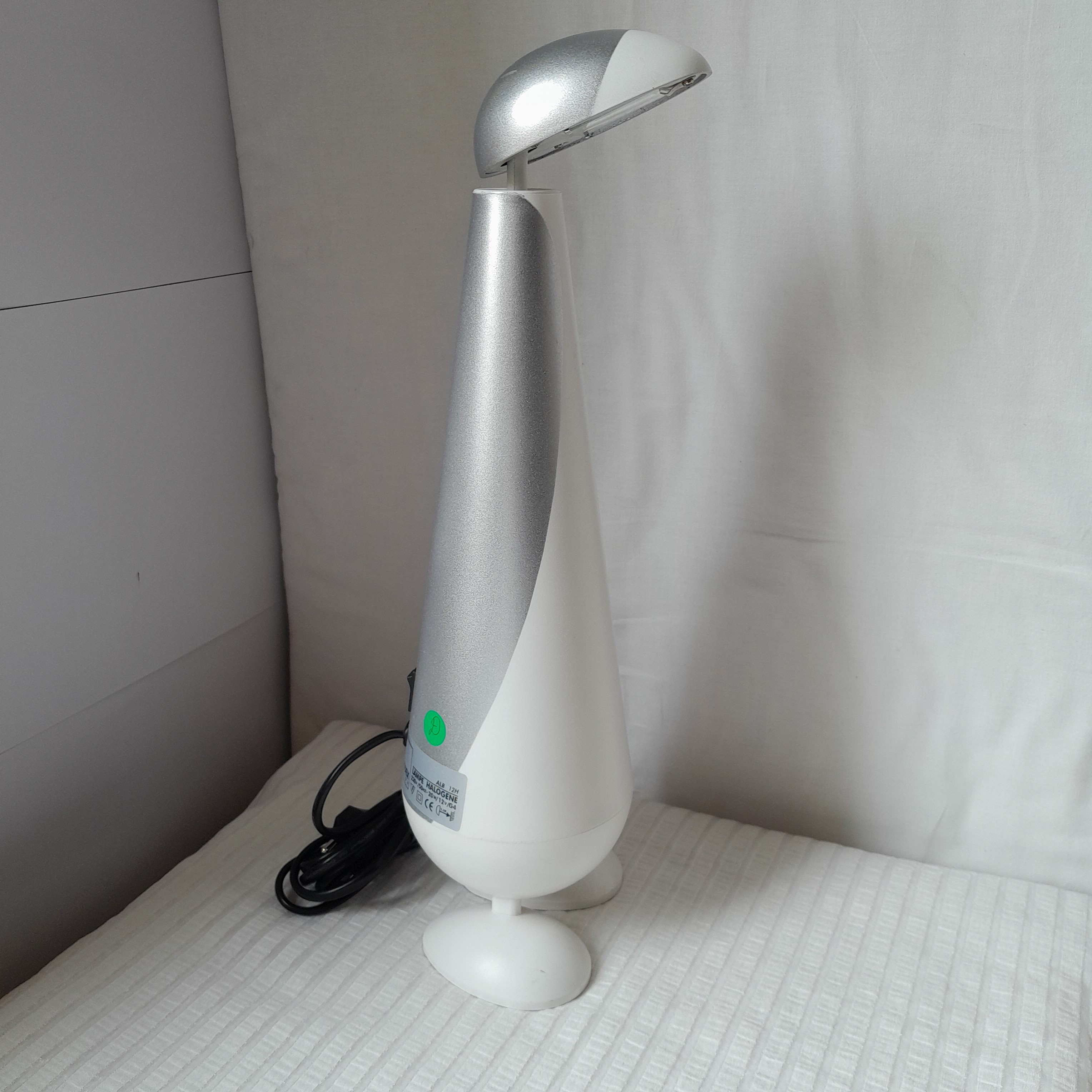 Lampe Halogène PINGOUIN, Addex design international - Label Emmaüs