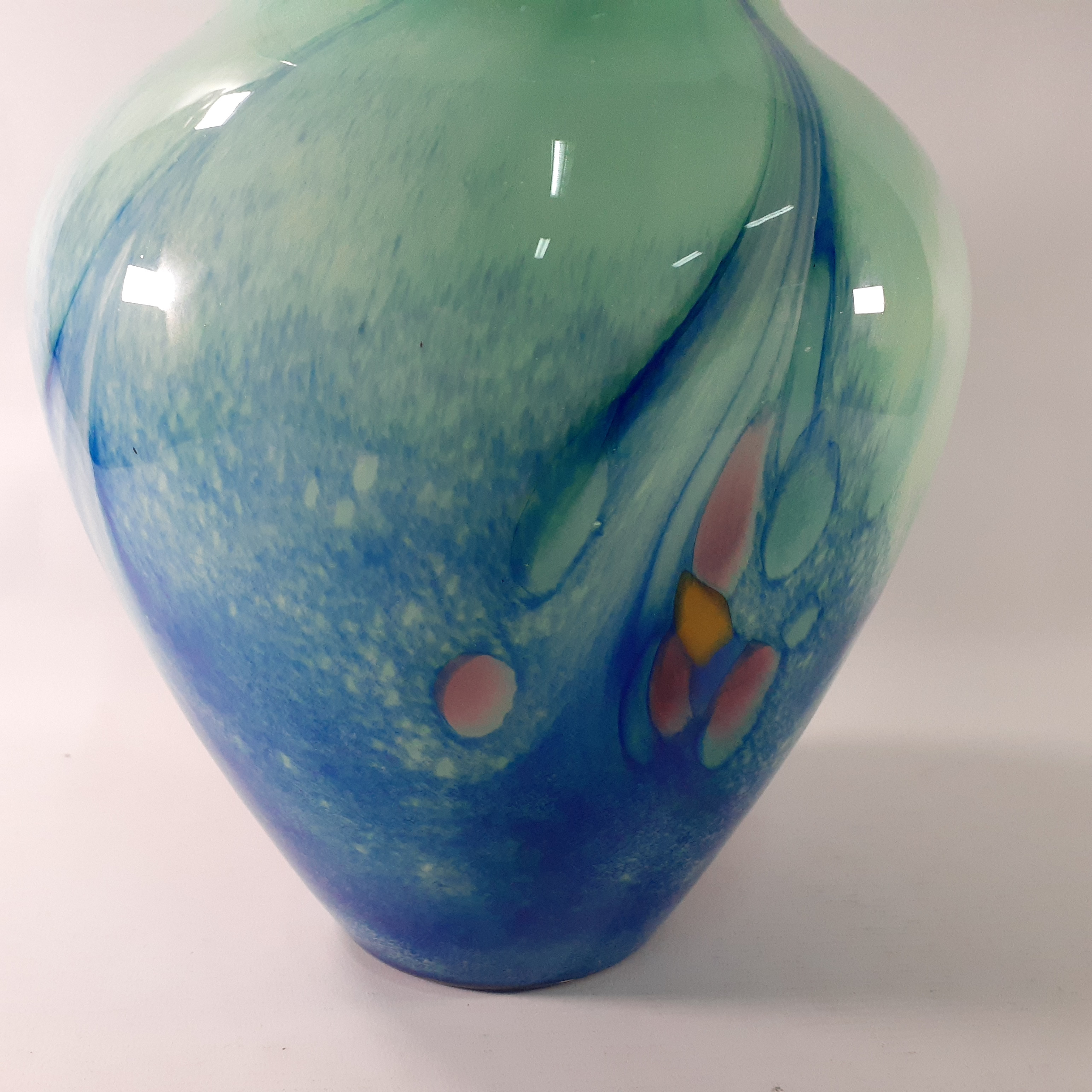 Très beau et grand vase en verre soufflé à inclusions - Photo 9