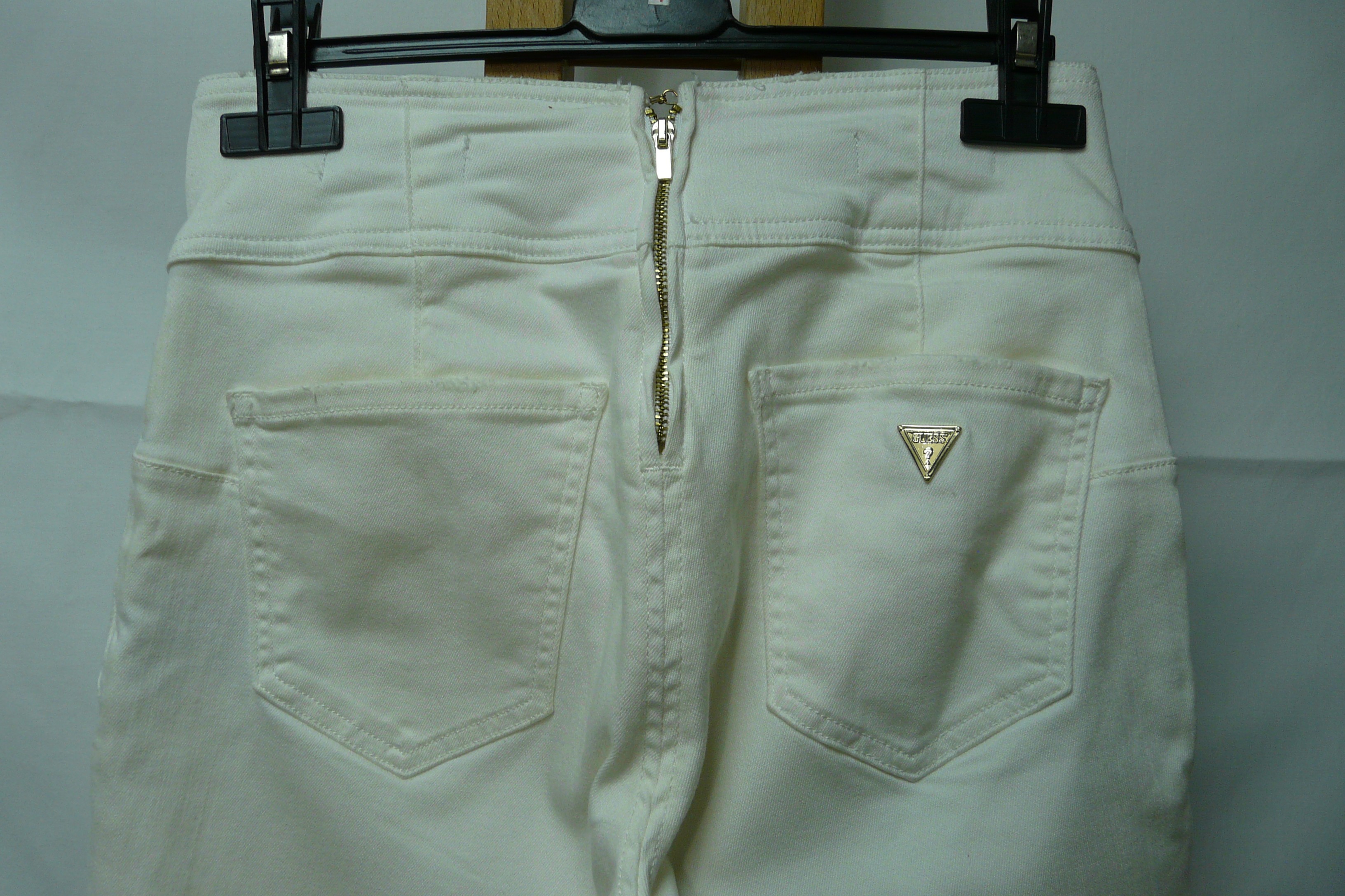 BF276 - Pantalon 7/8 curve high - Guess Los Angeles - Taille 40 Très bon état - Vue 4 - 