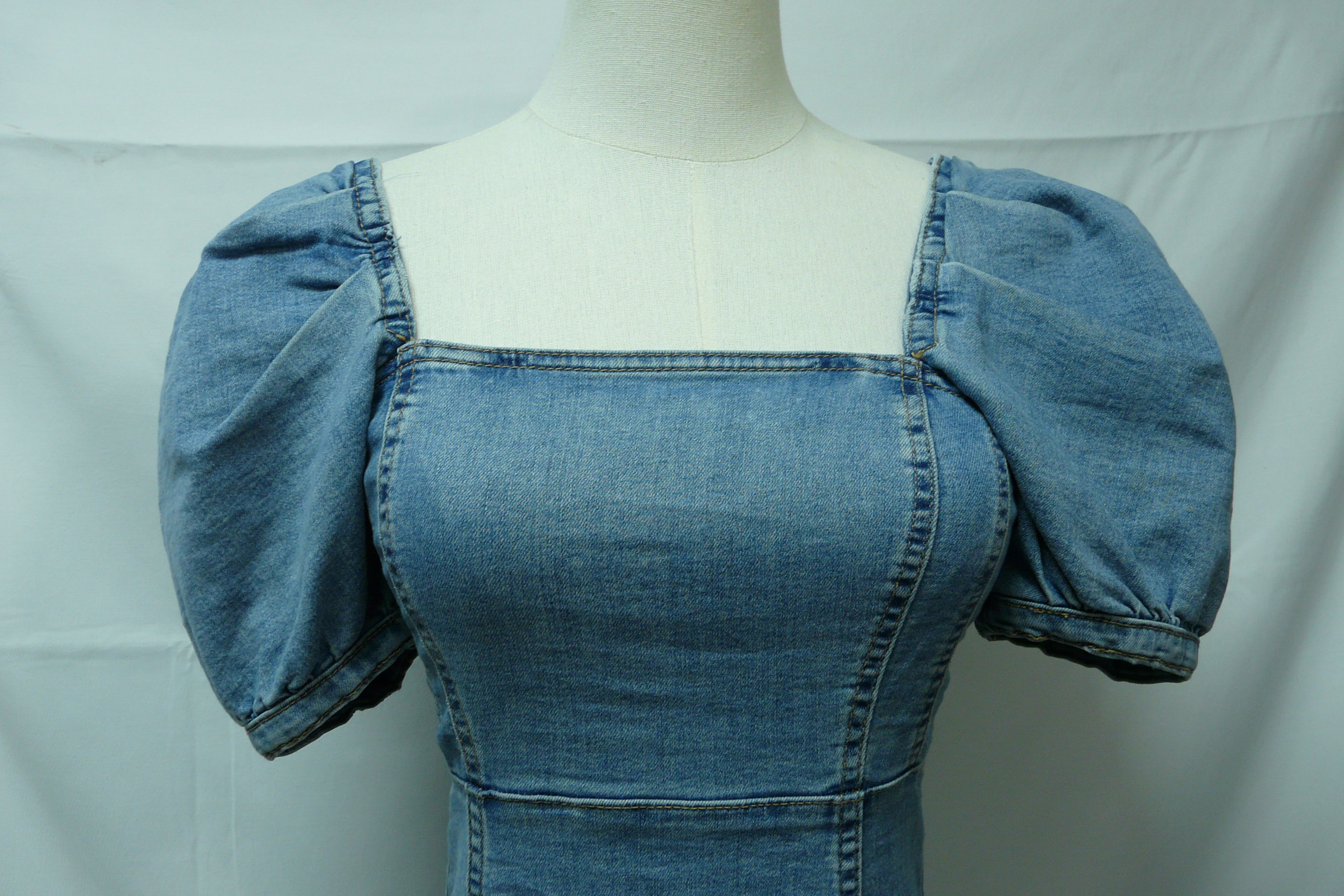 RF340 - Robe en jean - Divided H & M - Taille 36  - Vue 4 - 