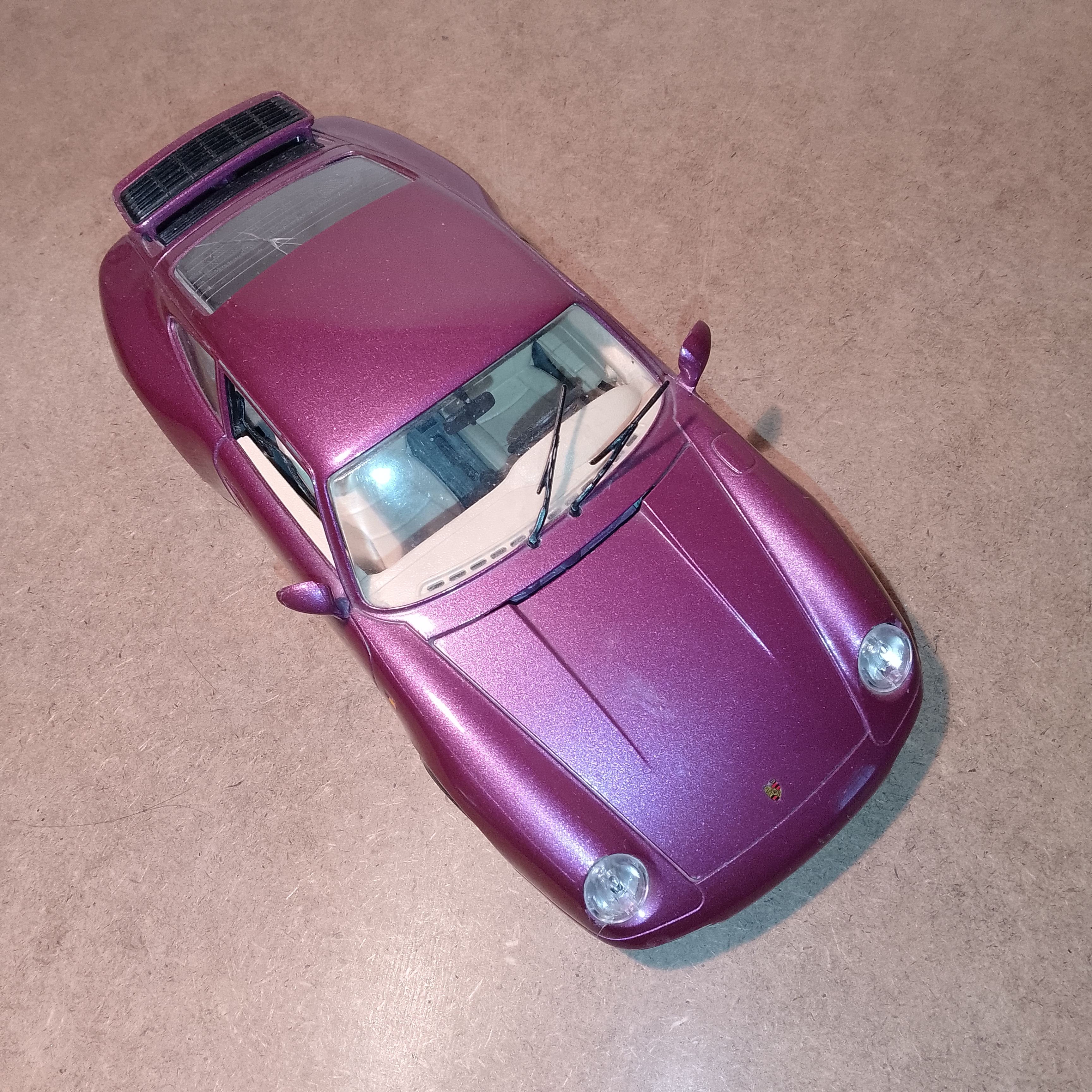 Voir photo 3 de Porsche 911 Carrera - 1/18ème Porsche 911 Carrera - 1/18ème État correct - Vue 3 -