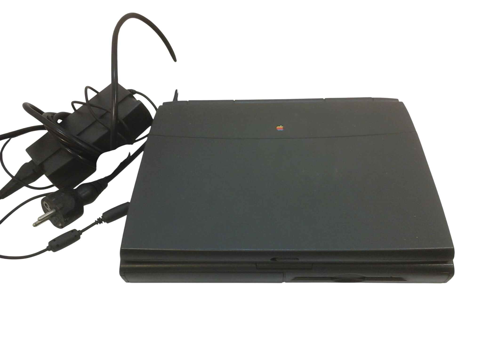 Acheter Ordinateur portable Macintoch Bon état - 100,00 € Ordinateur portable Macintoch Bon état - reconditionné disponible sur Label Emmaüs