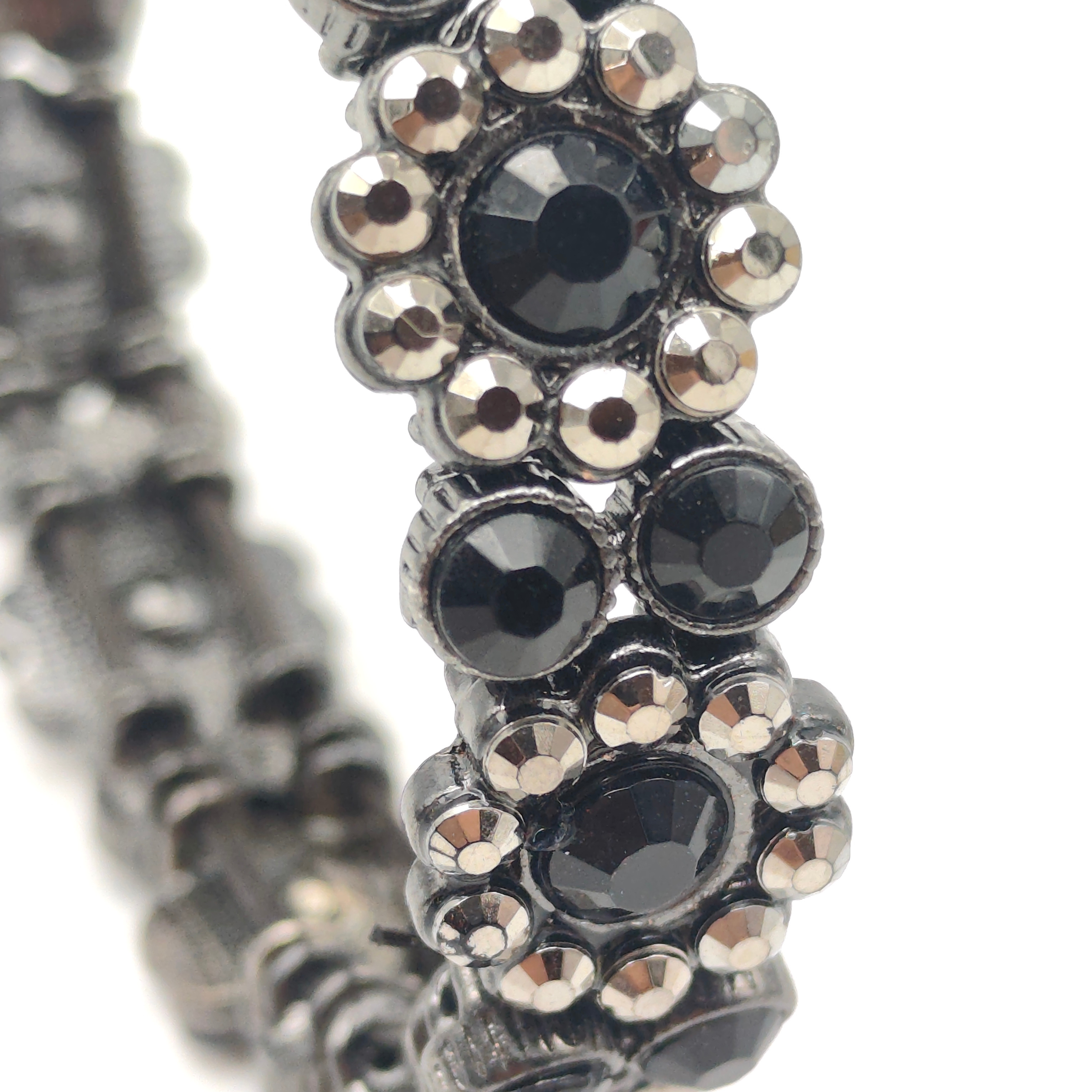 Voir photo 3 de Bracelet noir verre et strass Bracelet noir verre et strass Très bon état - Vue 3 -