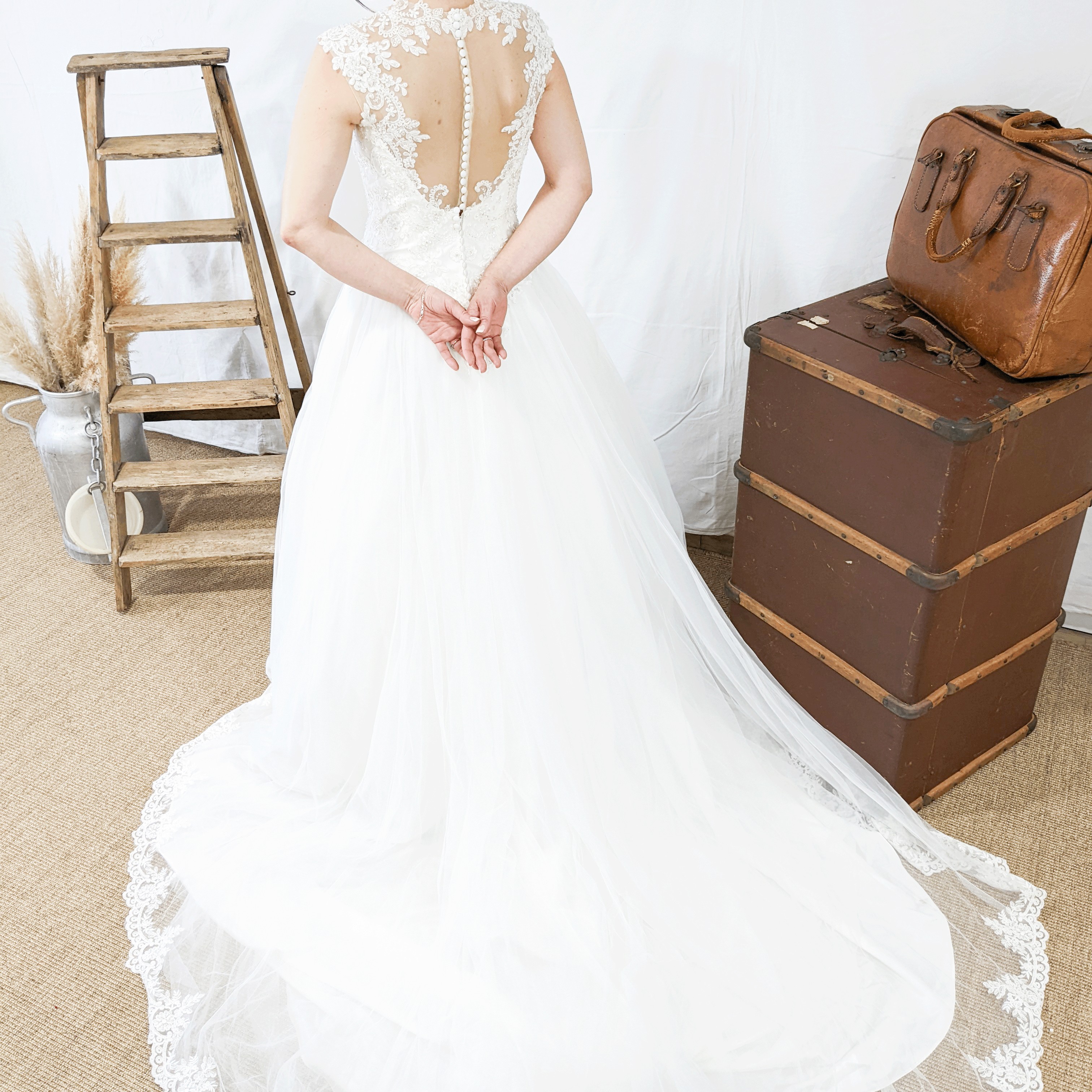 Robe de mariée - Sincerity style bohème Très bon état - Vue 8 - 
