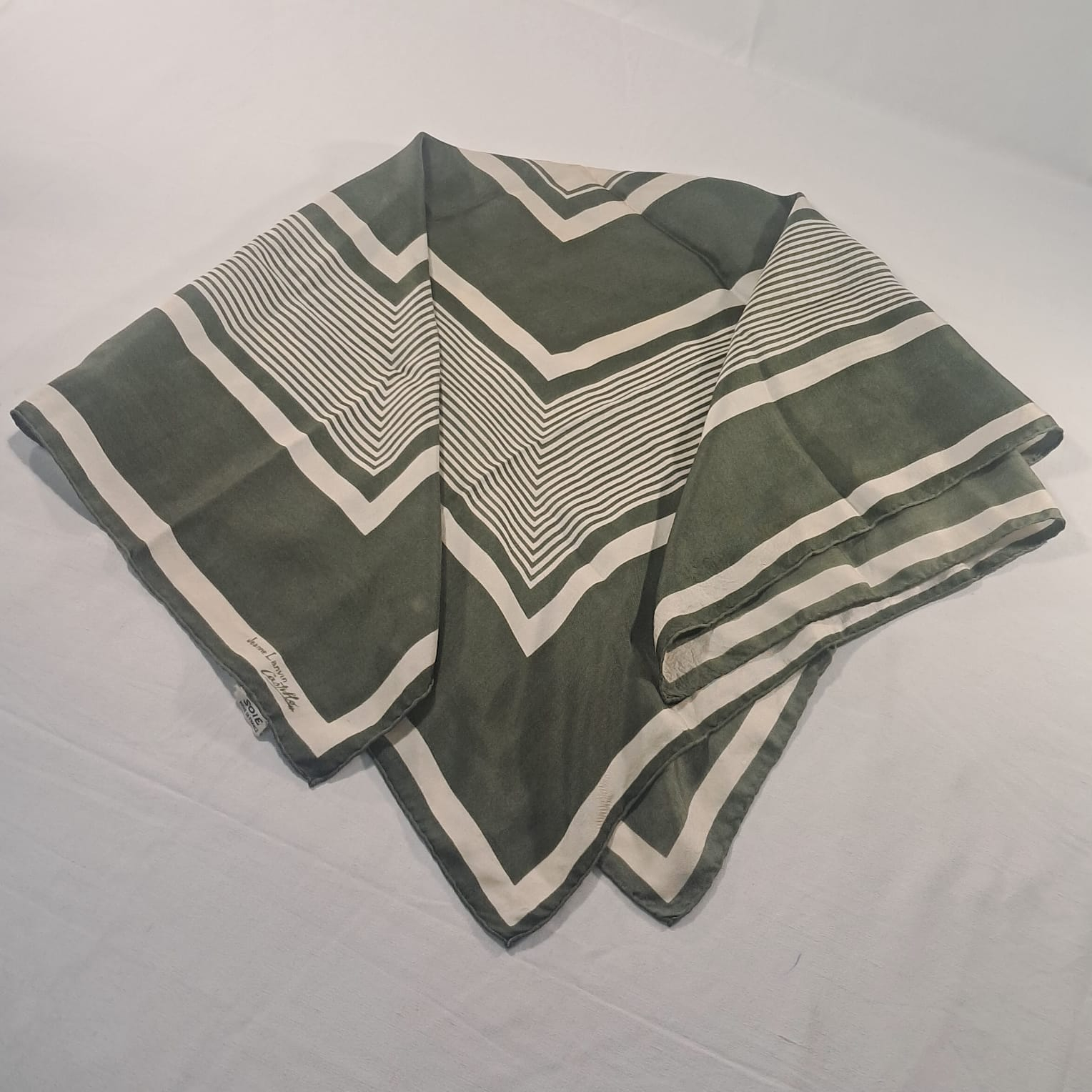 Foulard carré en soie Jeanne Lanvin Castillo Bon état - Vue 2 - 