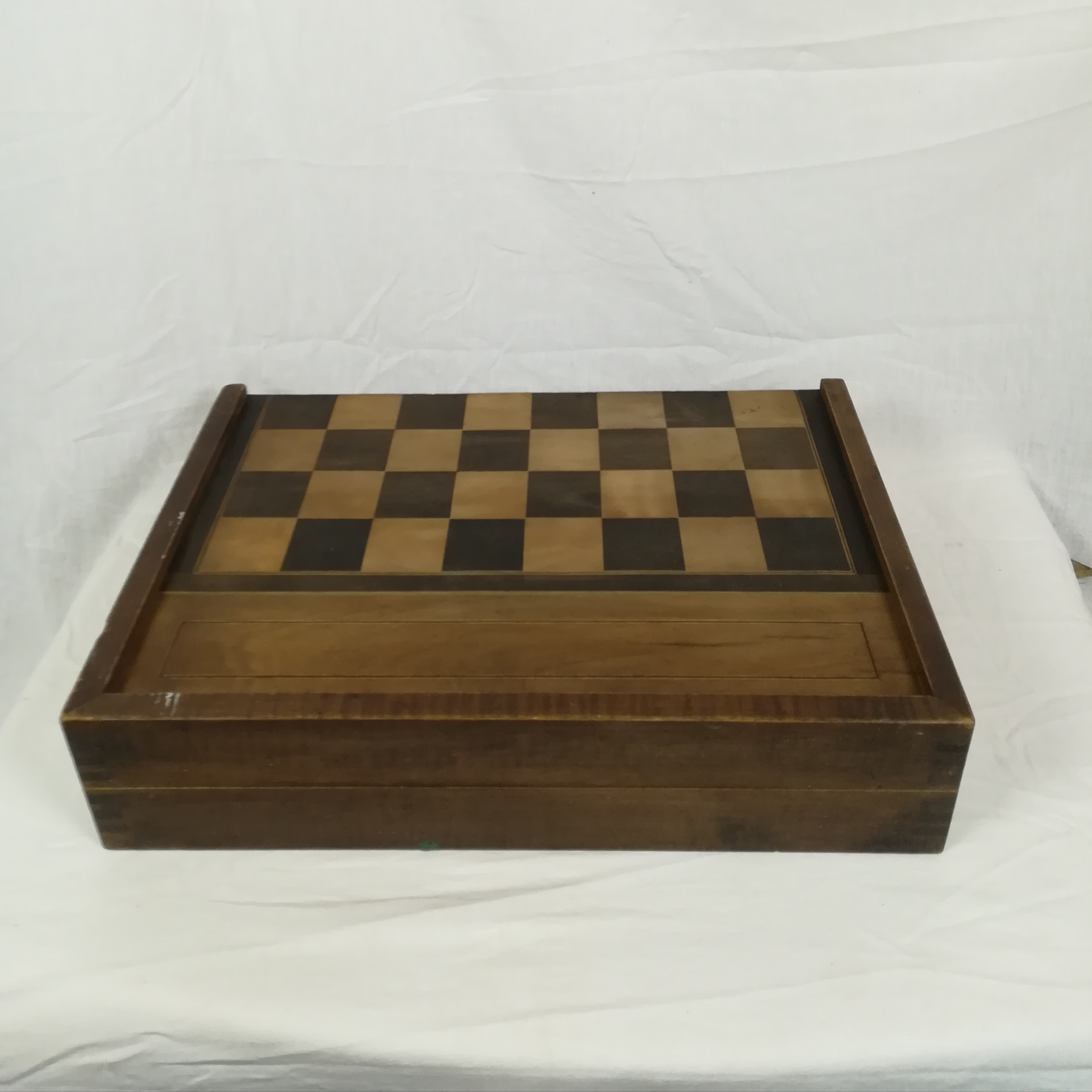 Ancien Jeu De Backgammon En Bois - Vintage Et Authentique (dans Son Jus)