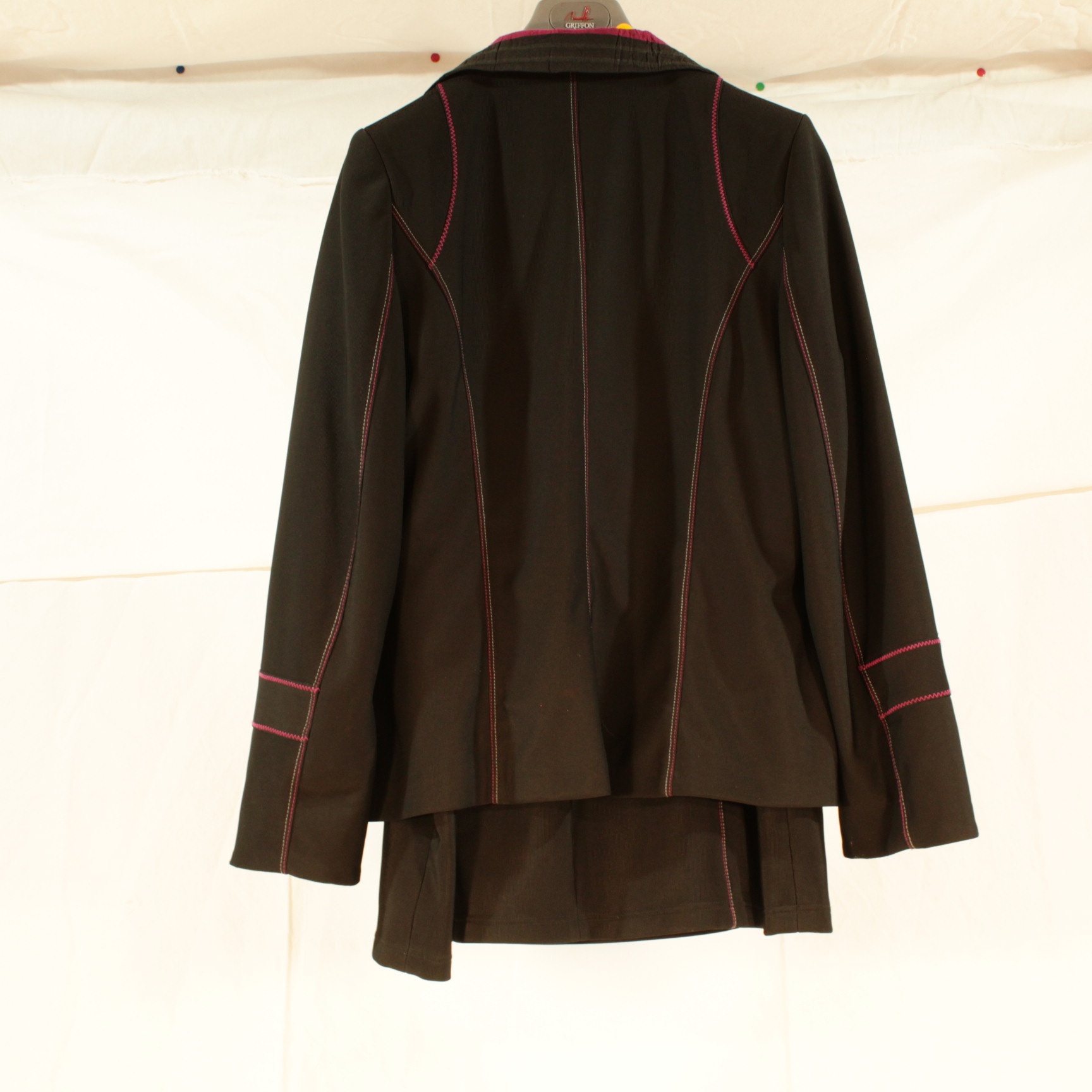Tailleur France Rivoire taille 44 Bon état - Vue 7 - 
