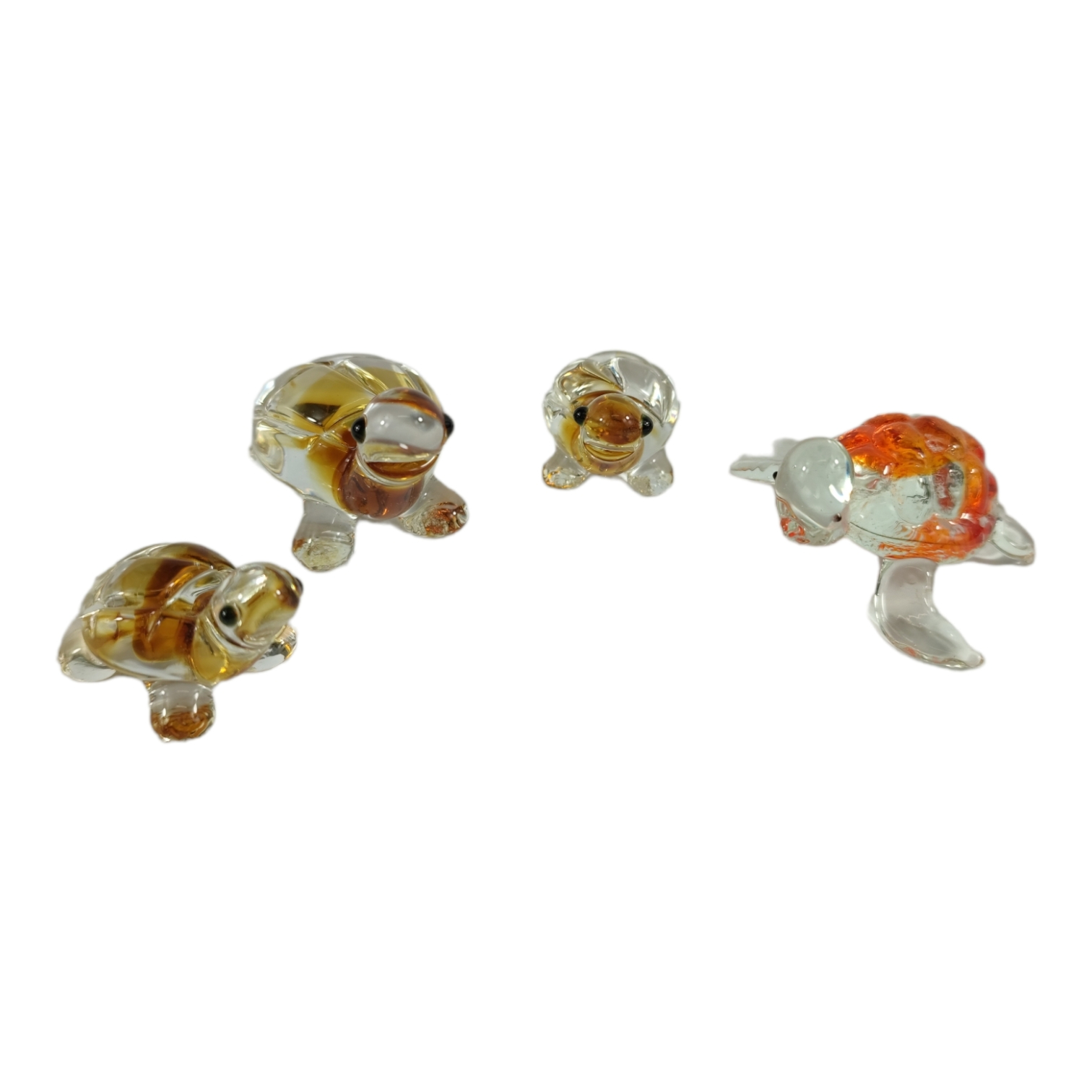 Acheter Lot de 4 tortues miniatures en verre soufflé - figurines miniatures Très bon état - 14,50 € Lot de 4 tortues miniatures en verre soufflé - figurines miniatures Très bon état - reconditionné disponible sur Label Emmaüs