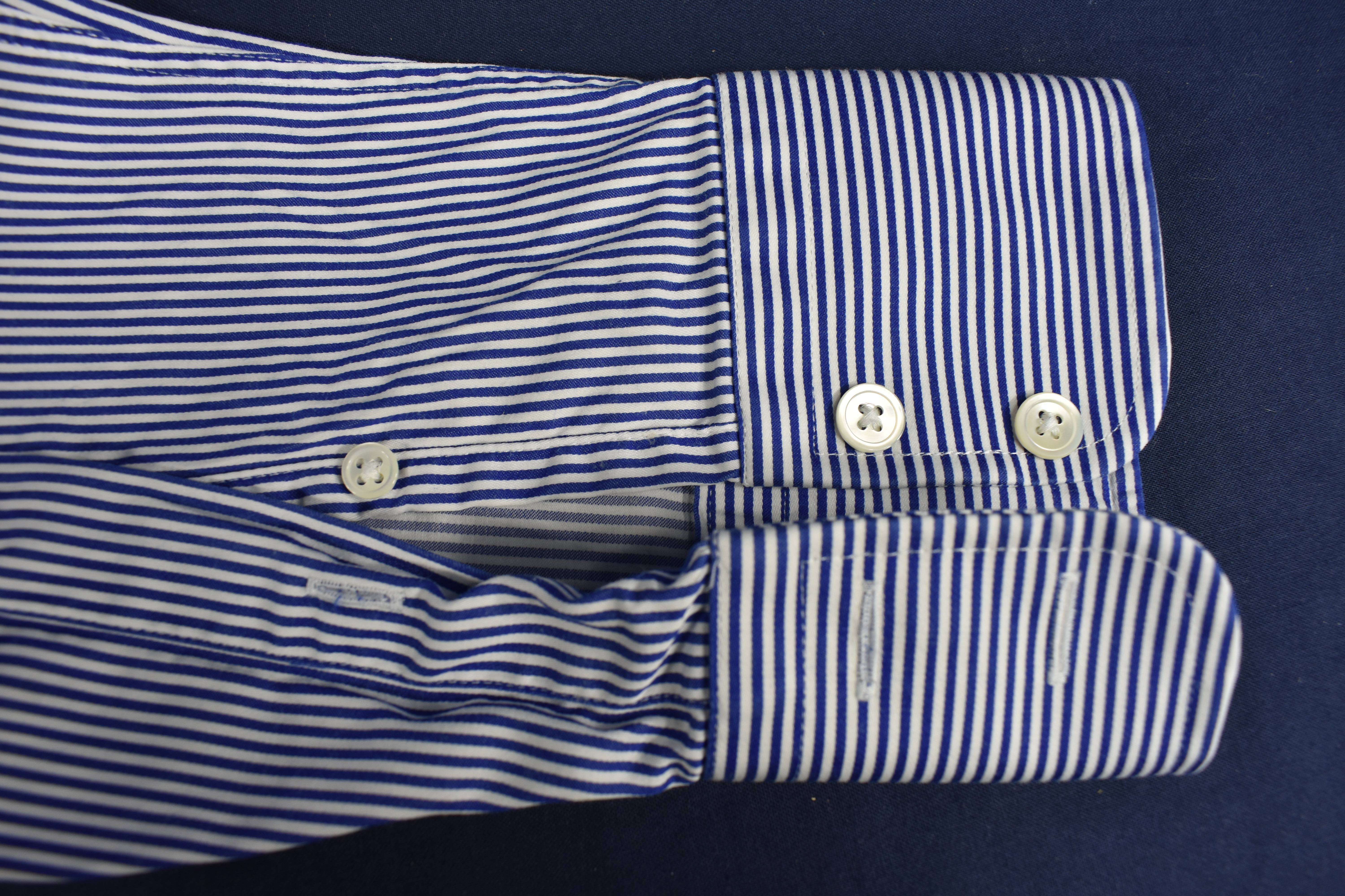 Voir photo 7 de Chemise homme à rayures bleu-marine et blanc, coupe cintrée de marque " Café Coton ", taille 38. Chemise homme à rayures bleu-marine et blanc, coupe cintrée de marque " Café Coton ", taille 38. - Vue 7 -