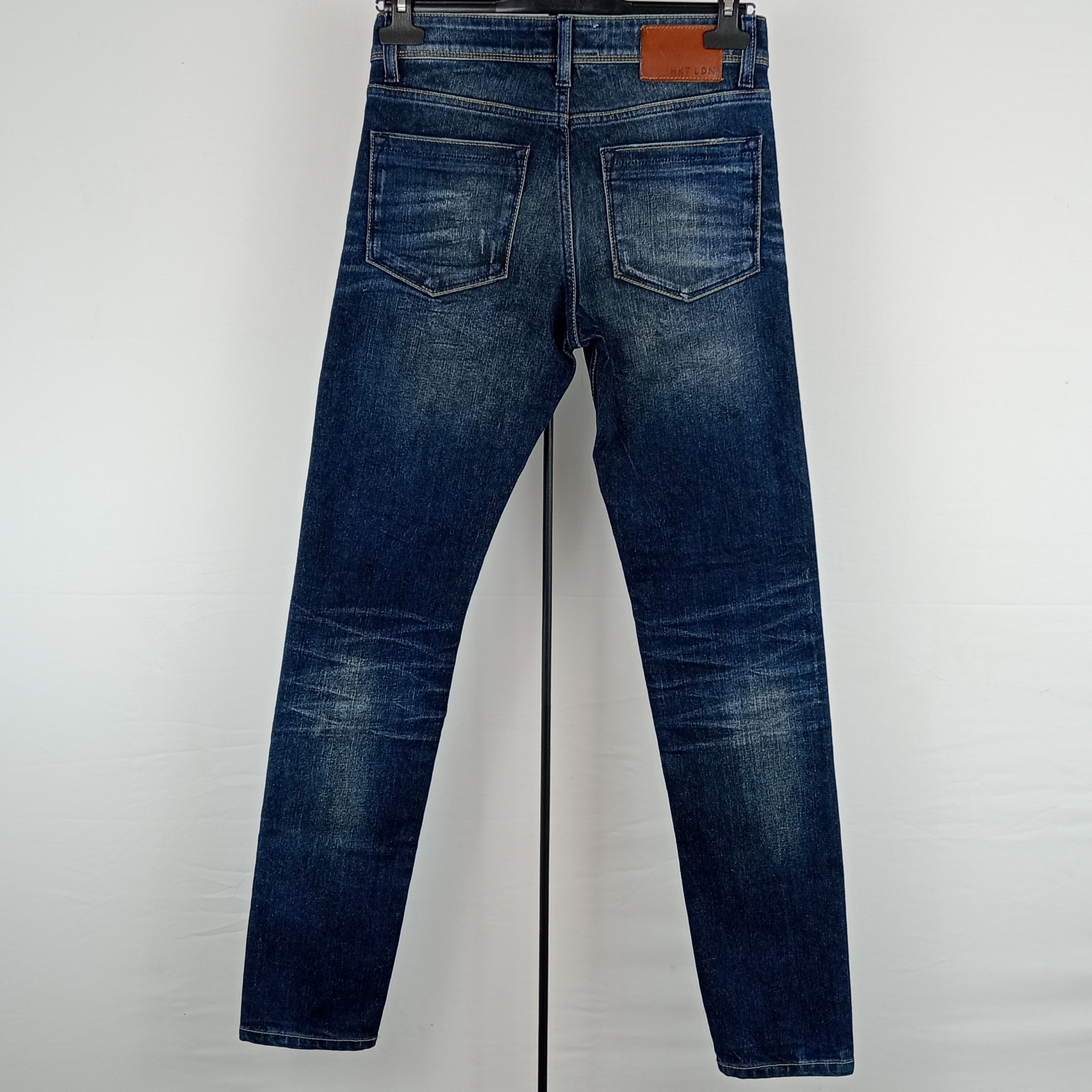 Jean homme de la marque Hackett London coupe longue de couleur bleu taille 37 - Photo 1