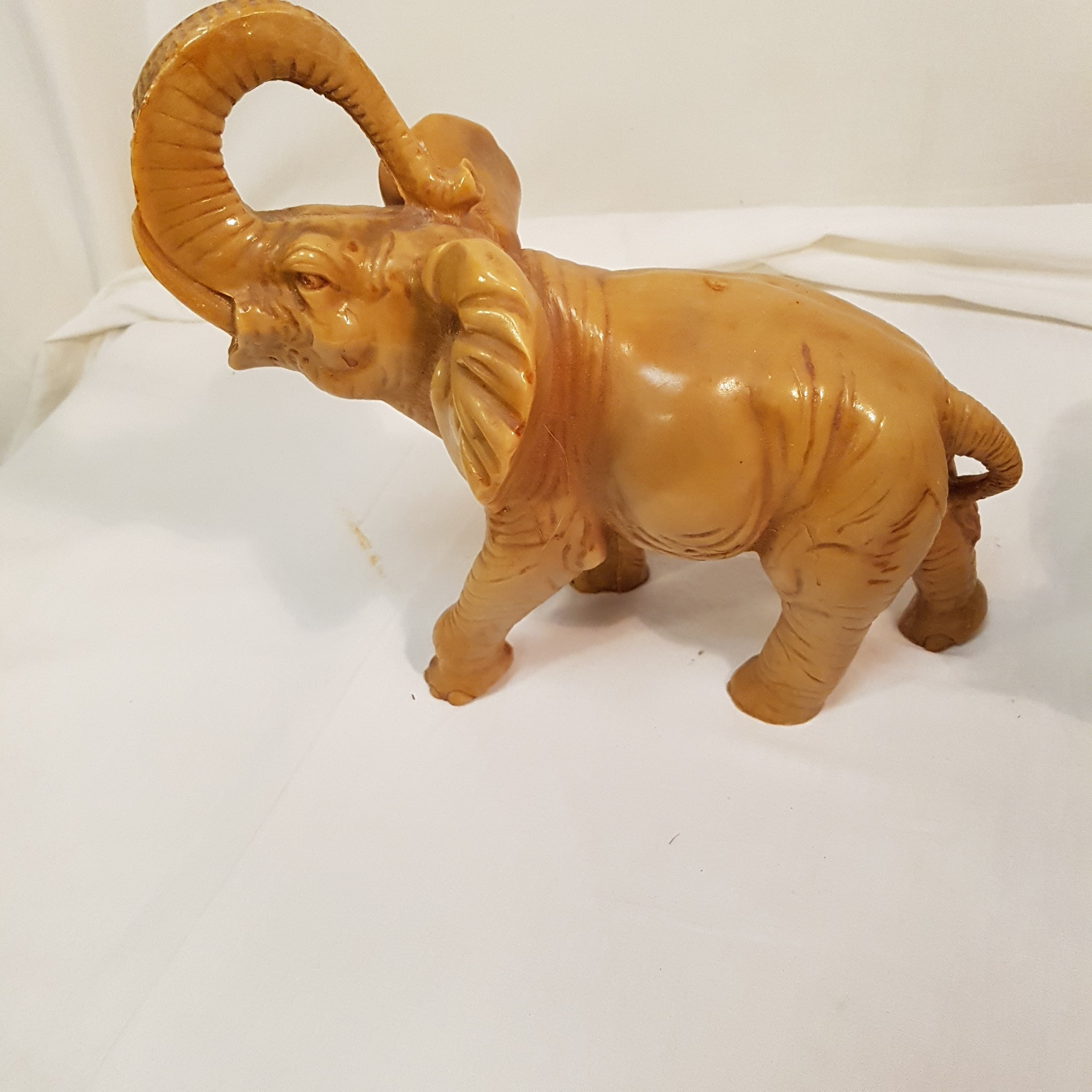 Sculpture d'éléphants en résine vintage - Photo 1