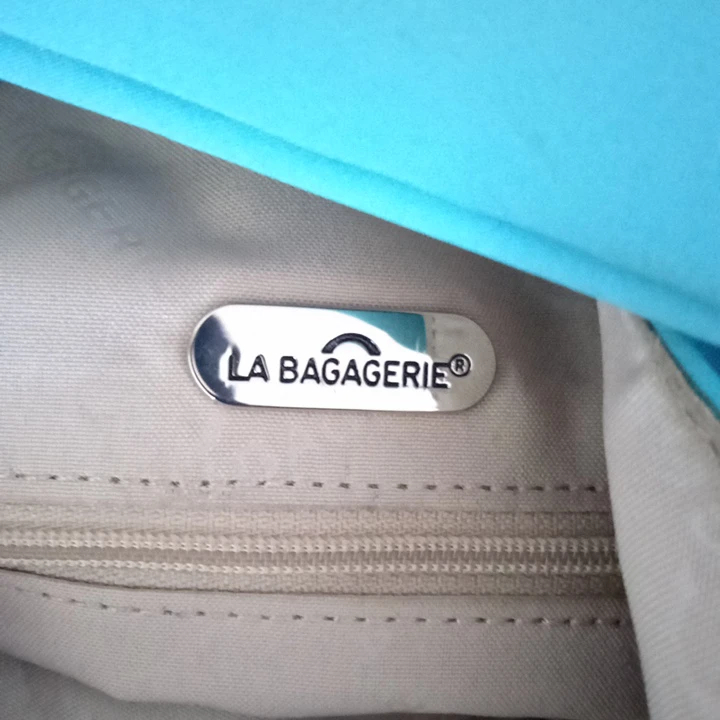 Sac à bandoulière et porte monnaie - La bagagerie  Bon état - Vue 3 - 