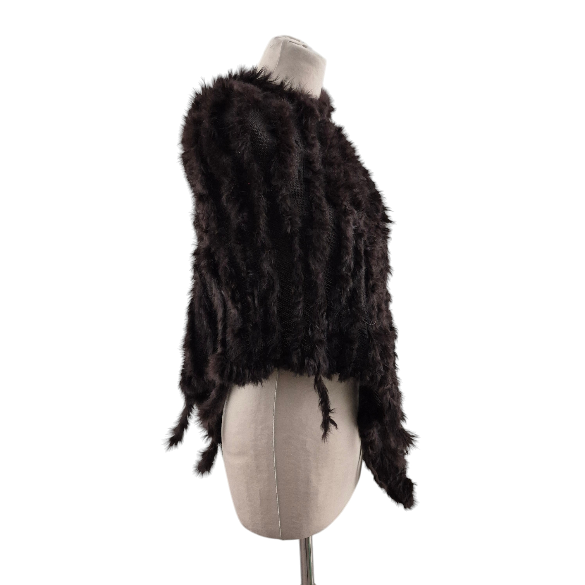Poncho neuf en fourrure de lapin - TU Comme neuf - Vue 4 - 