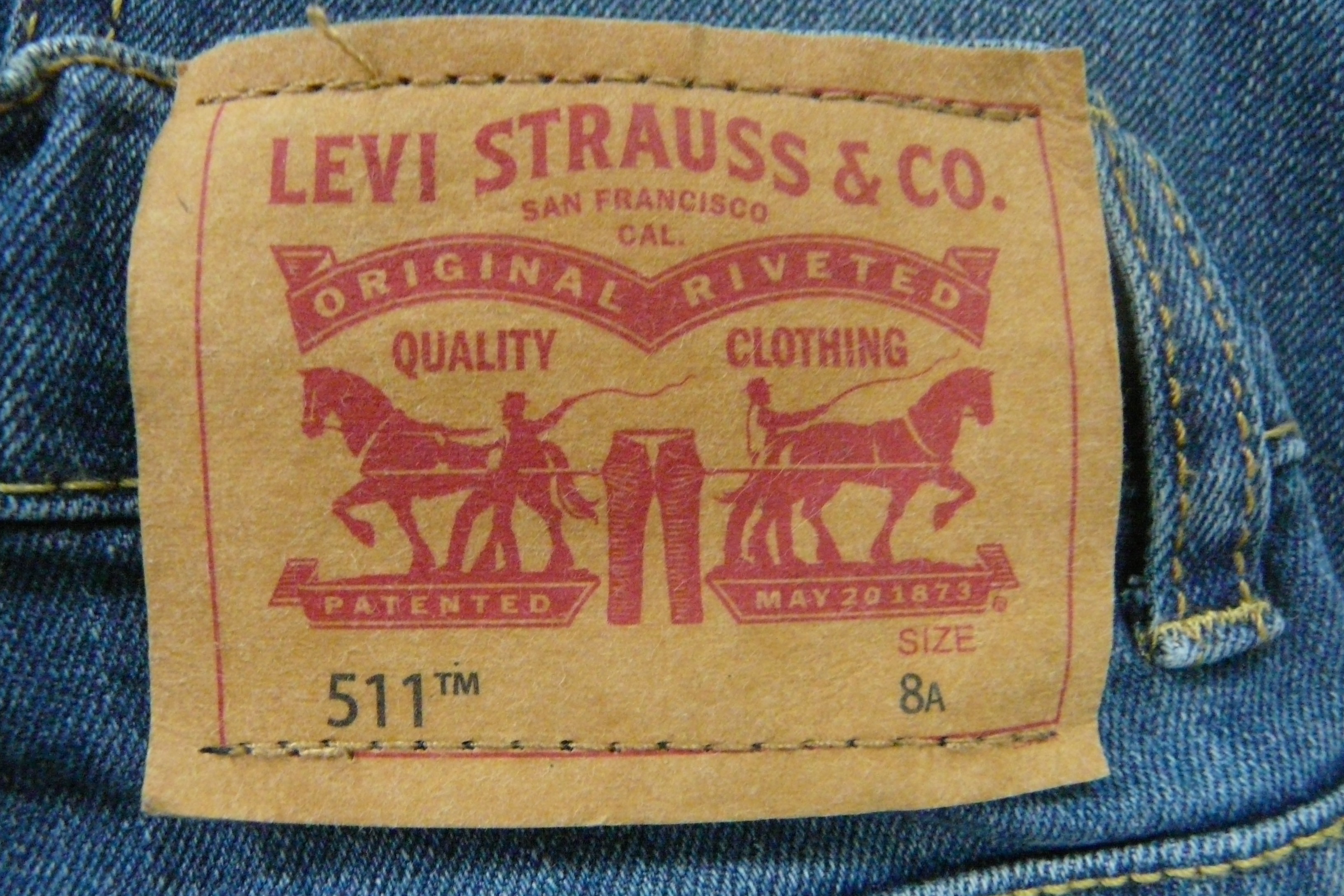 E39 - Jean slim 511 - Levi Strauss & Co - Âge 8 ans Très bon état - Vue 7 - 