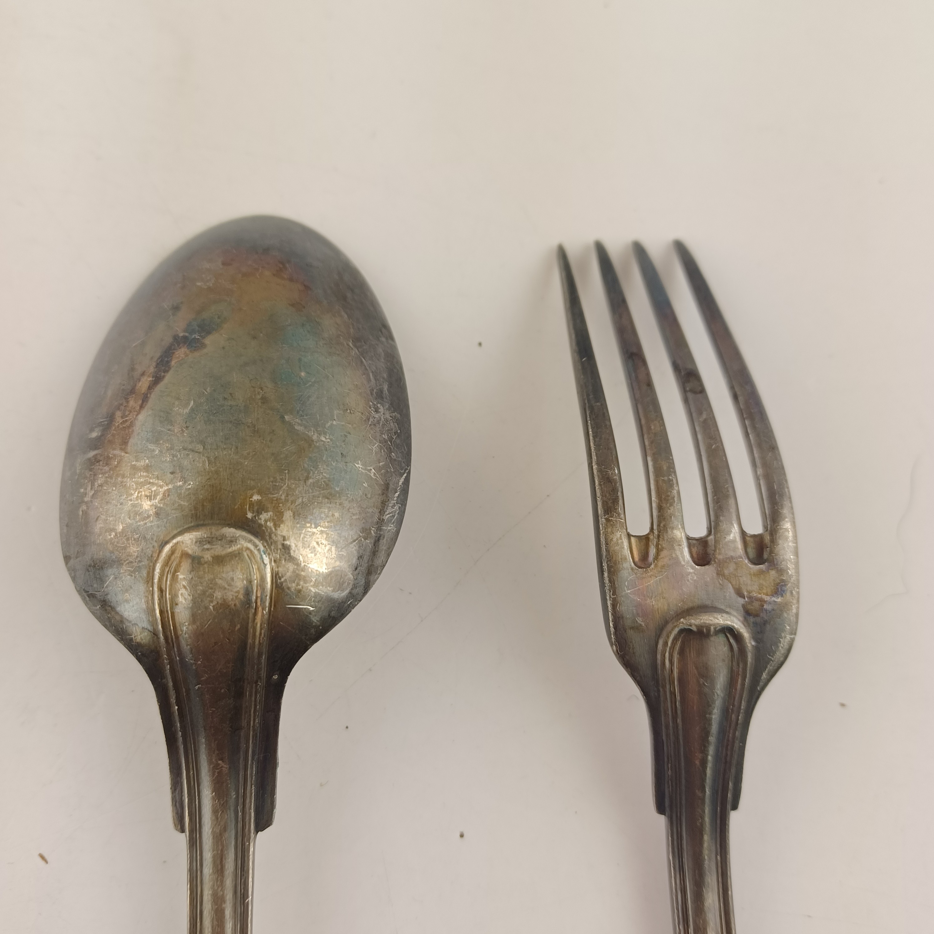 6 x COUVERTS A POISSON ERCUIS 60 ancien métal argenté / 12