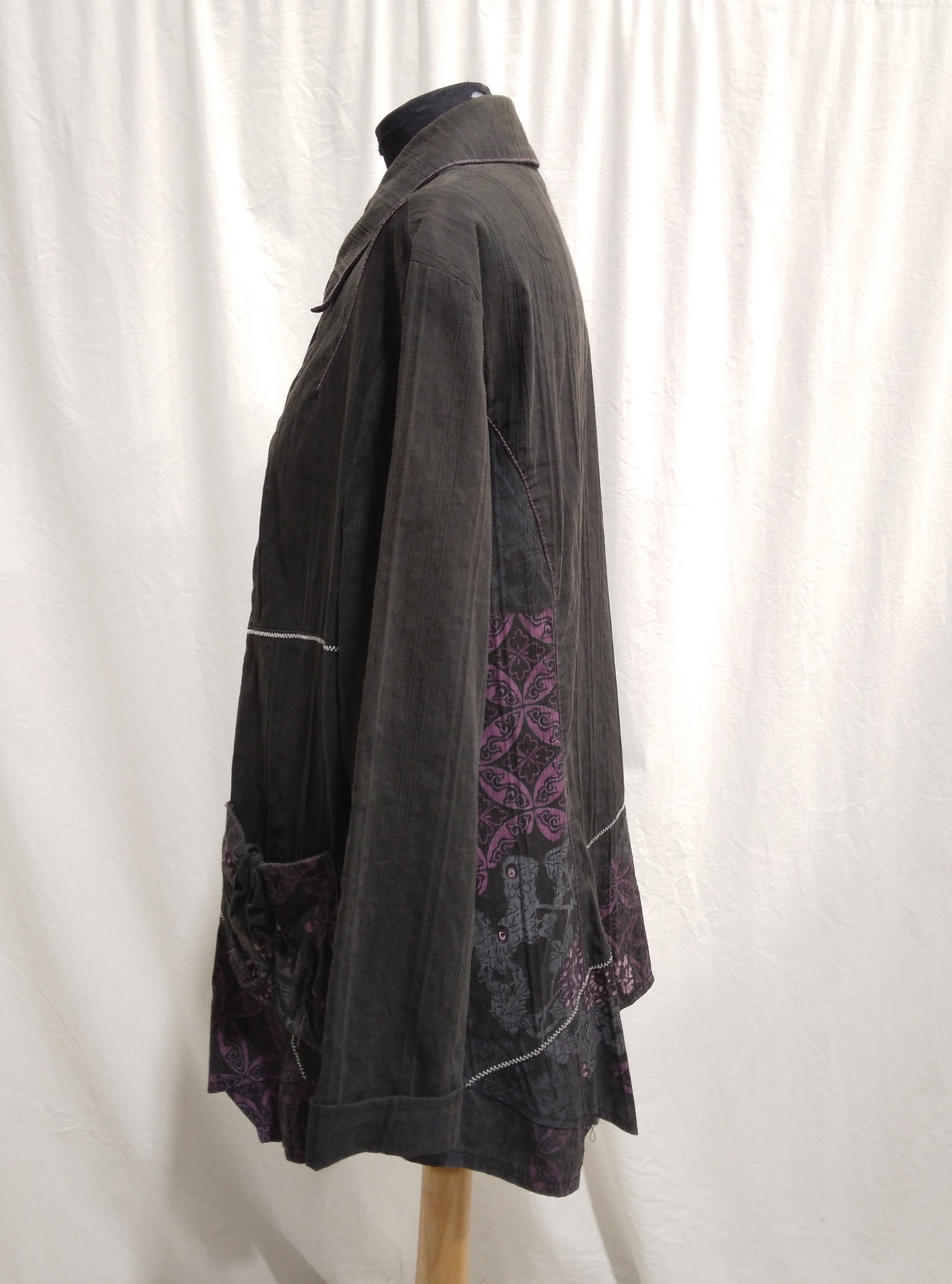 Veste noire imprimée fleuri gris et parmes, Alexo - 46 - Photo 1