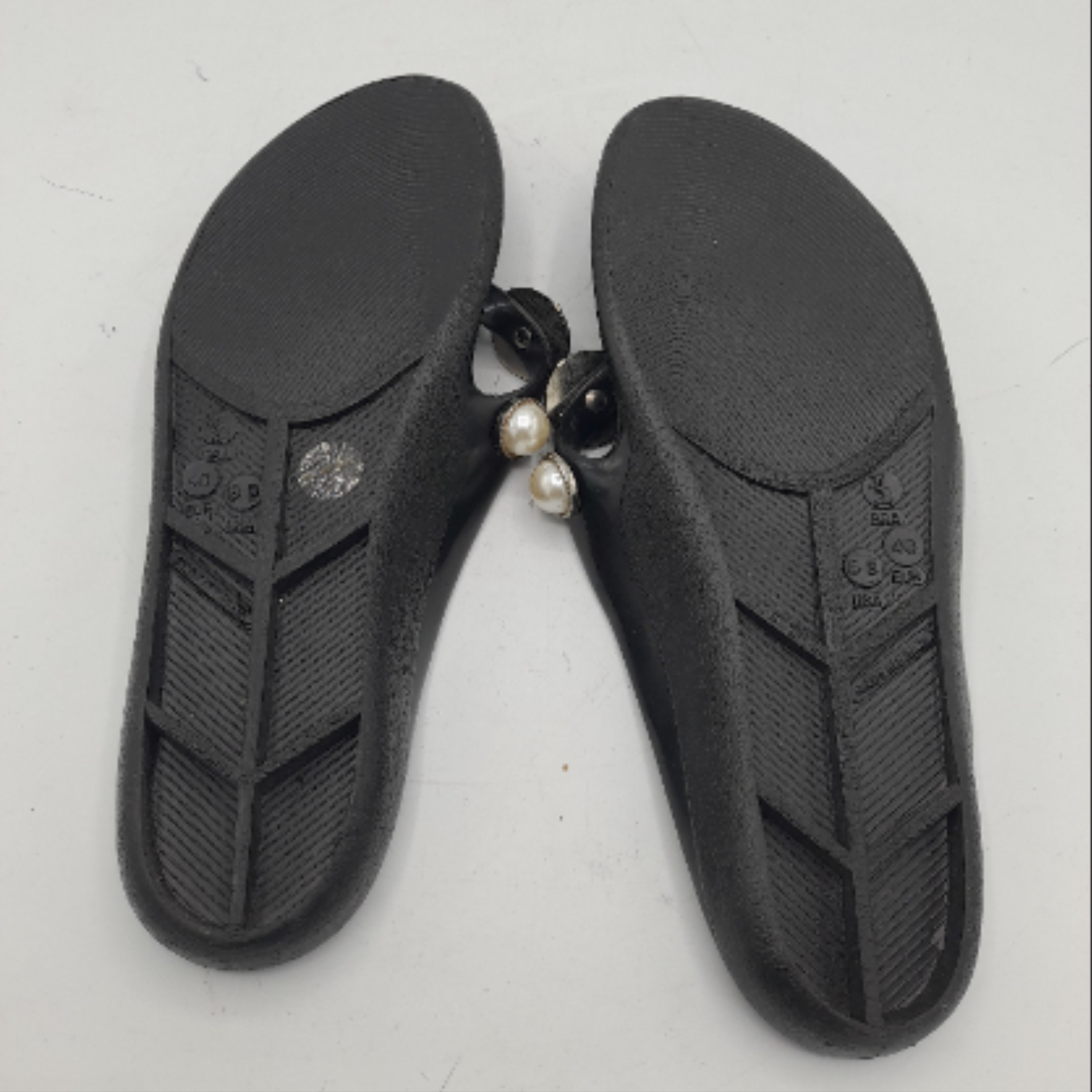BCBGMaxAzria - Sandales en caoutchouc noir - 40 - Photo 2