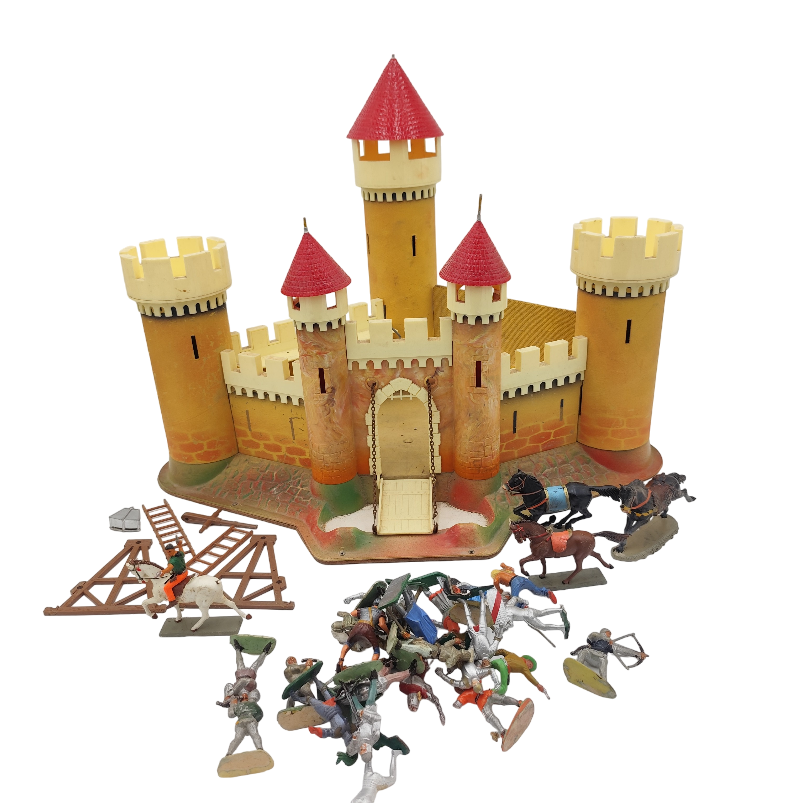 Château fort + personnages & accessoires - Starlux État correct -  reconditionné disponible sur Label Emmaüs