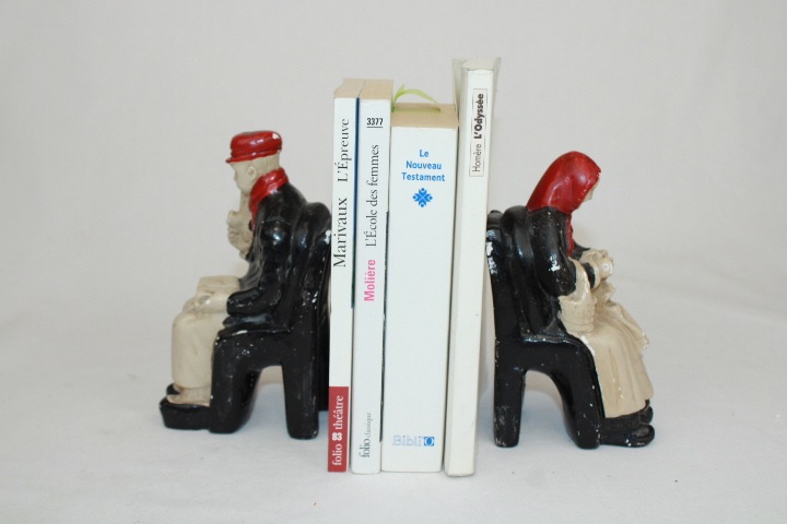 Anciennes Statuettes en plâtre - couple pouvant servir de serre livres - Photo 4