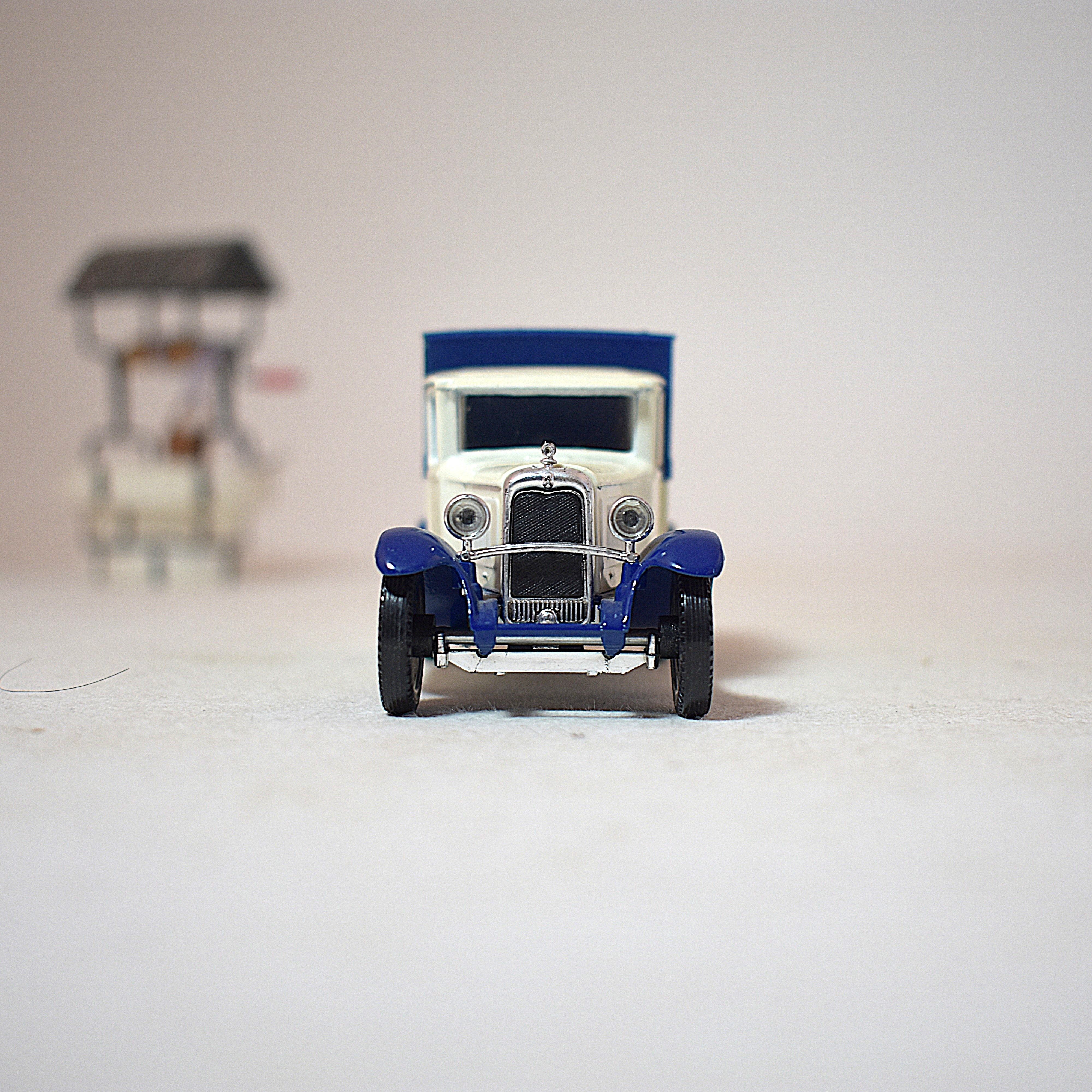 Voir photo 4 de CITROEN C4F 1930 SOLIDO 1/43 MADE IN FRANCE 09-81 CITROEN C4F 1930 SOLIDO 1/43 MADE IN FRANCE 09-81 - Vue 4 -