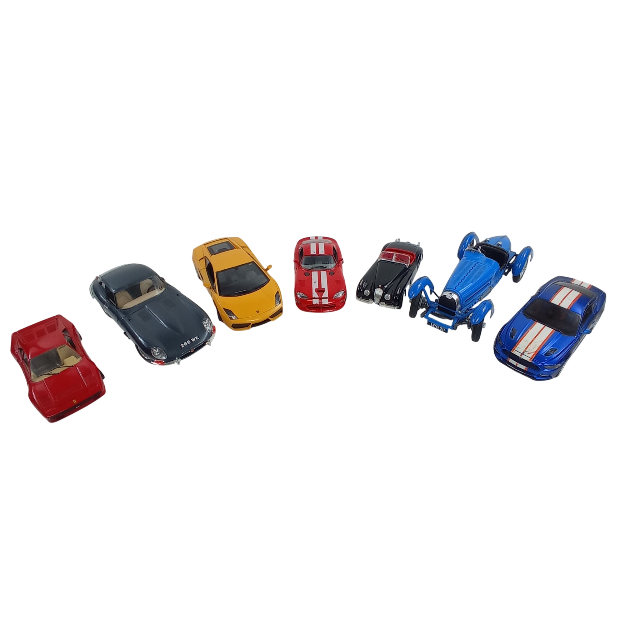 Modèles réduits de 7 voitures de collection marques Burago, Rastar, Maisto Bon état -  reconditionné disponible sur Label Emmaüs
