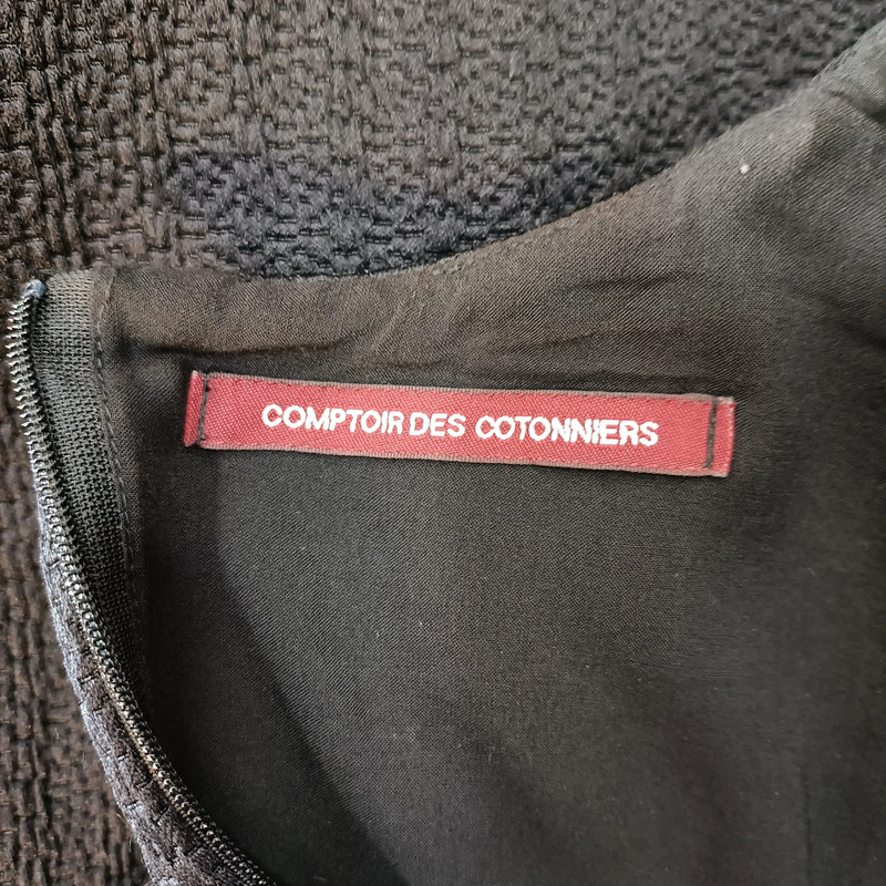 Robe noire Comptoir des Cotonniers texturée taille 38 - Photo 8