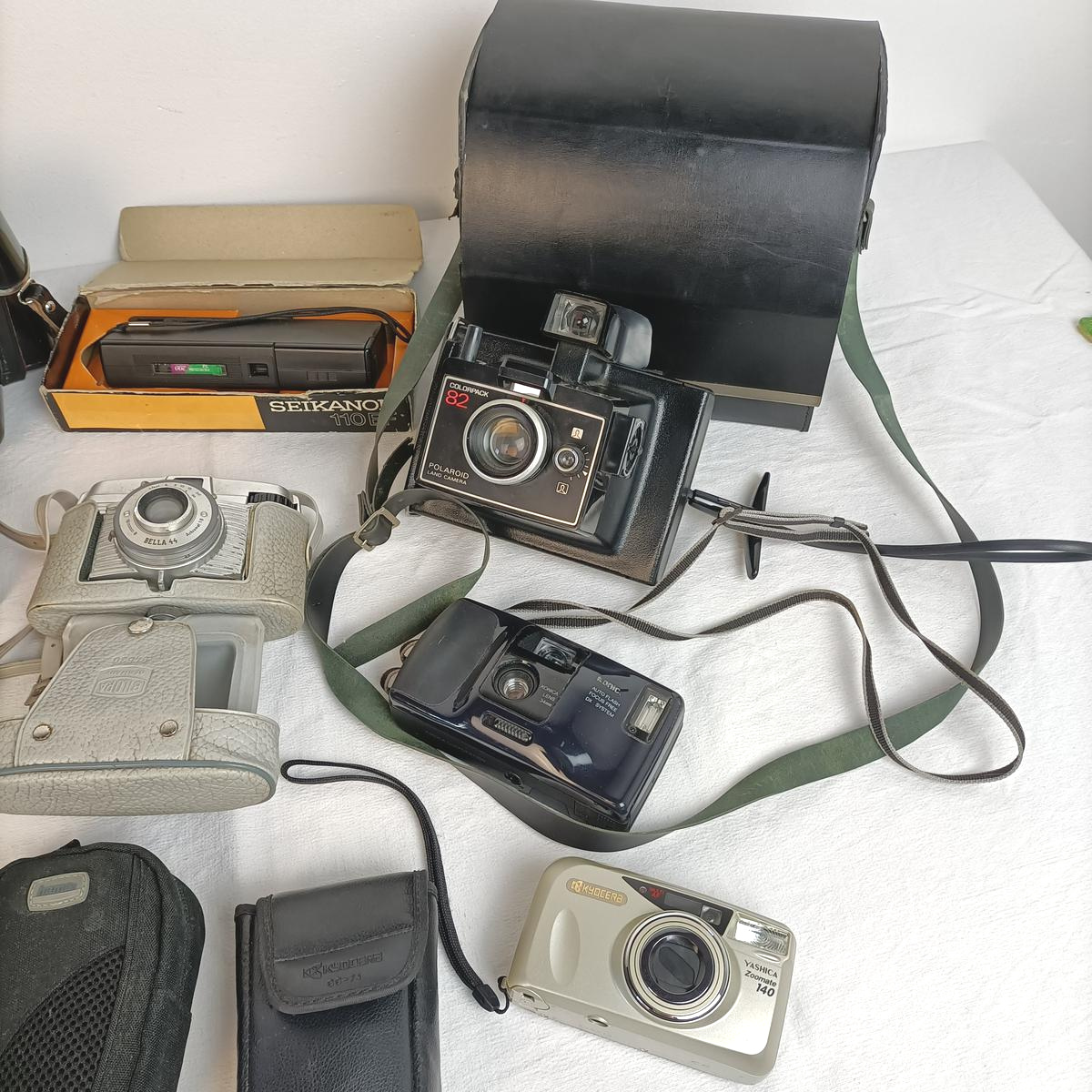 Lot d'appareils photo vintage - France