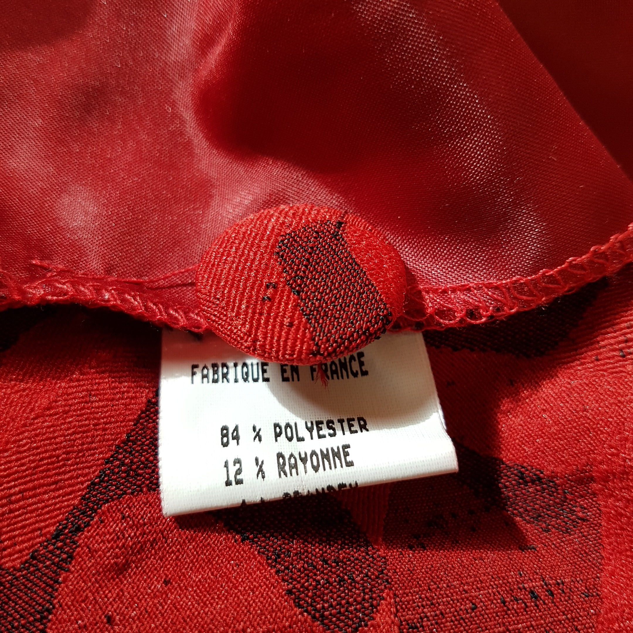 Veste de fêtes rouge imprimée noire - CHRISTIAN MICHEL - taille 44 - Photo 4