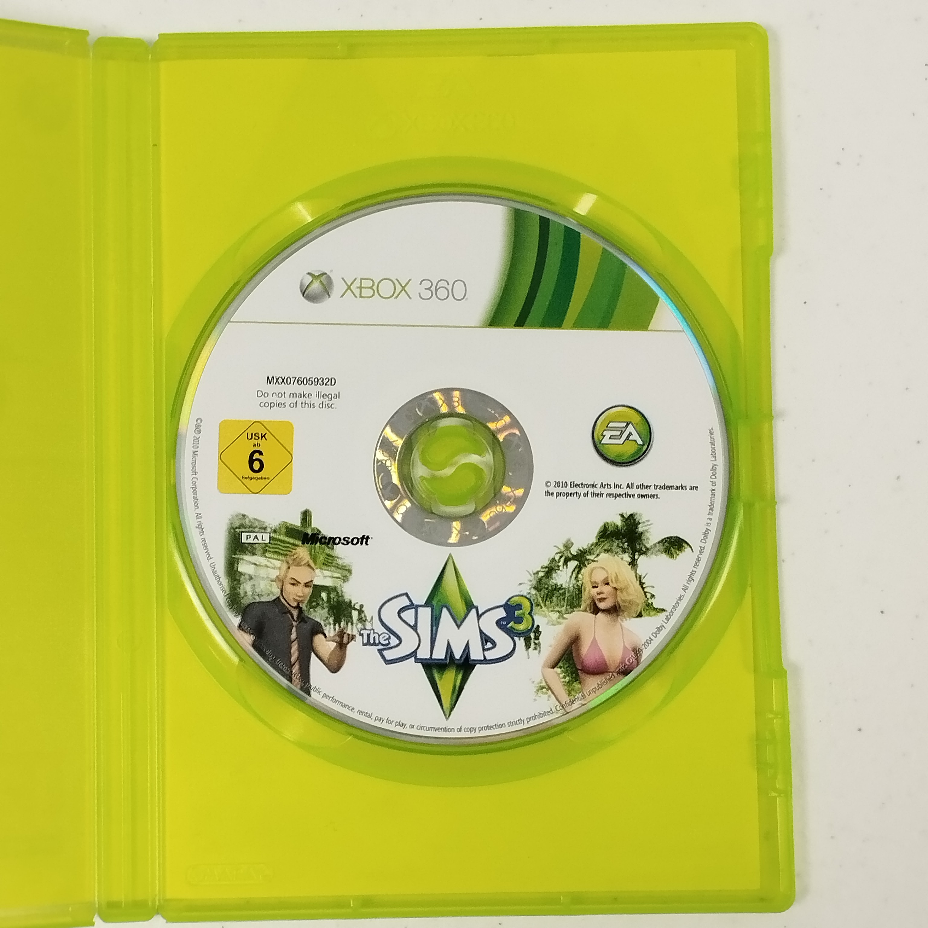Voir photo 3 de Lot de 3 jeux XBOX 360 : Les Sims 3 /PES 2015 / Skate 3 Lot de 3 jeux XBOX 360 : Les Sims 3 /PES 2015 / Skate 3 Bon état - Vue 3 -