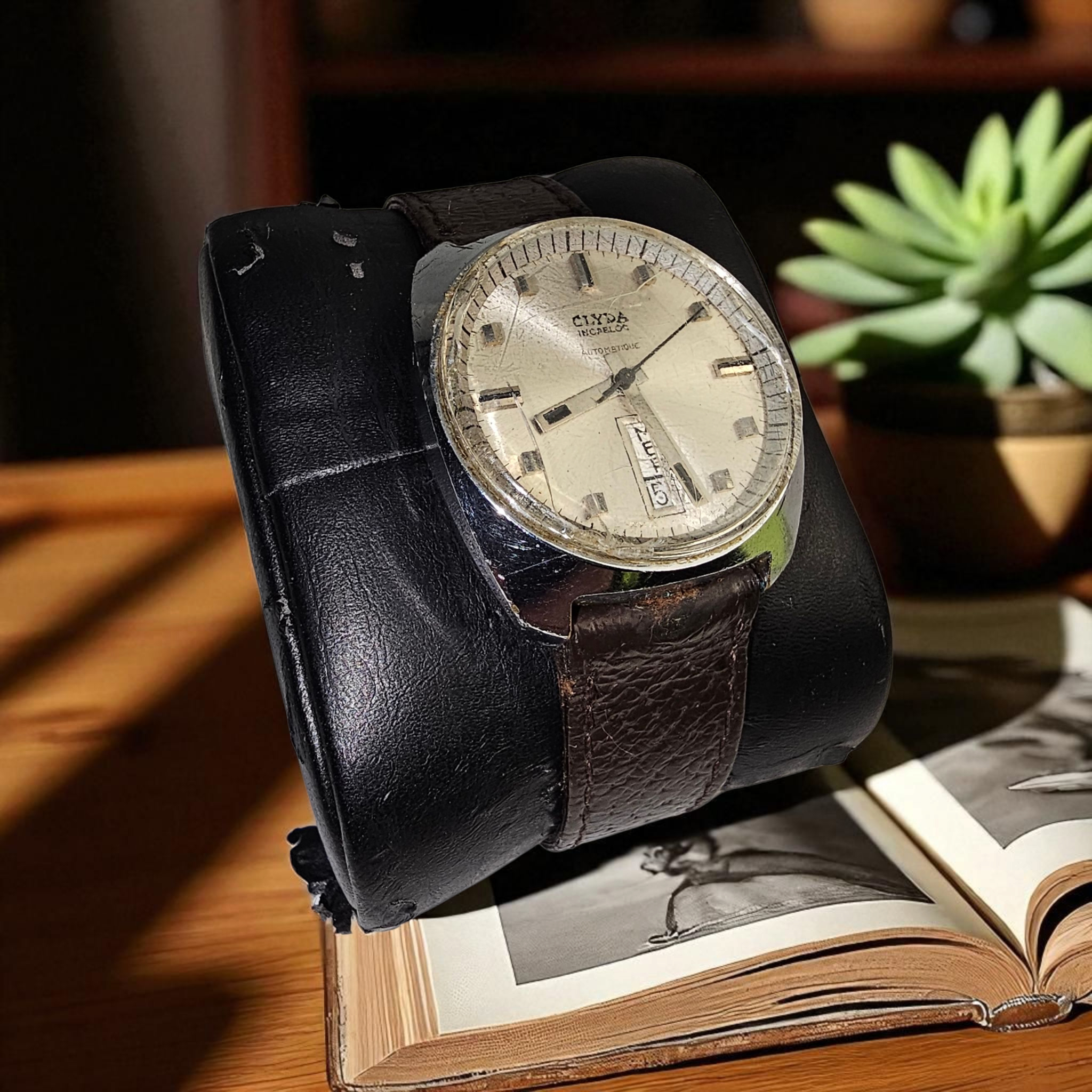 Montre vintage Automatique Dates & Jours marque Clyda [ Multicollection Collectionneur ] - Photo 1