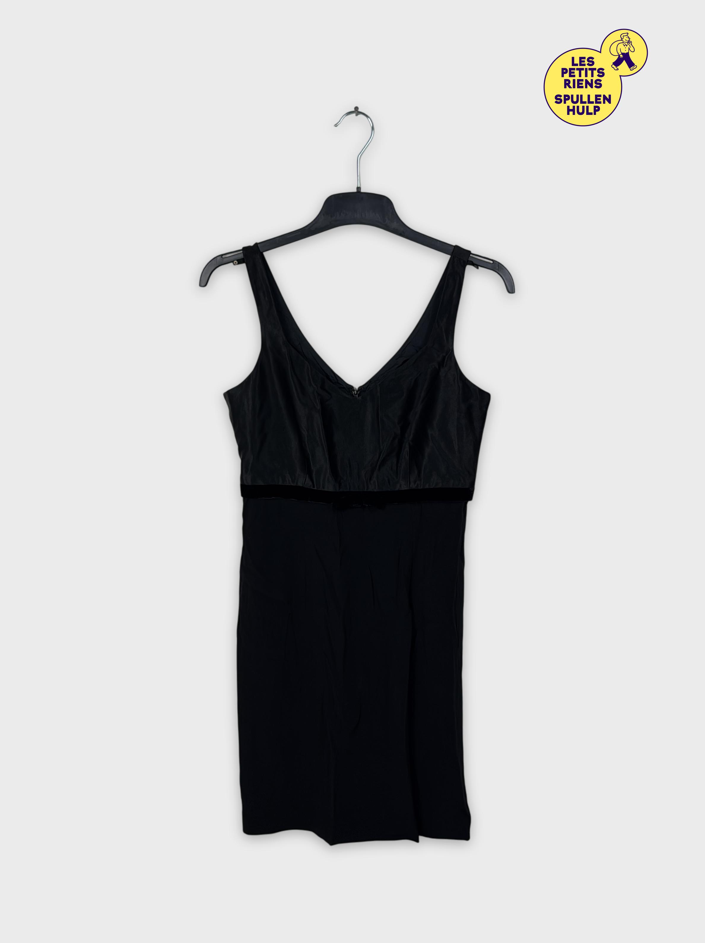 Robe noire Laura ashley XS élégante satin velours 🖤 - Photo 0