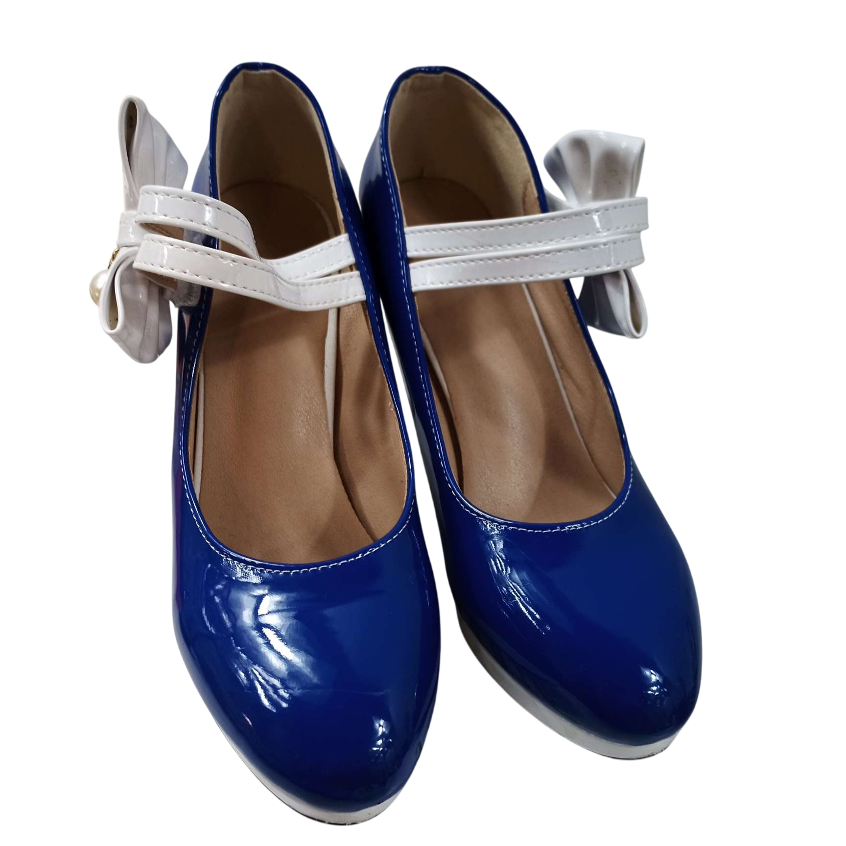 Acheter Chaussures à talon style retro stage taille 38 Comme neuf - 10,50 € Chaussures à talon style retro stage taille 38 Comme neuf - reconditionné disponible sur Label Emmaüs