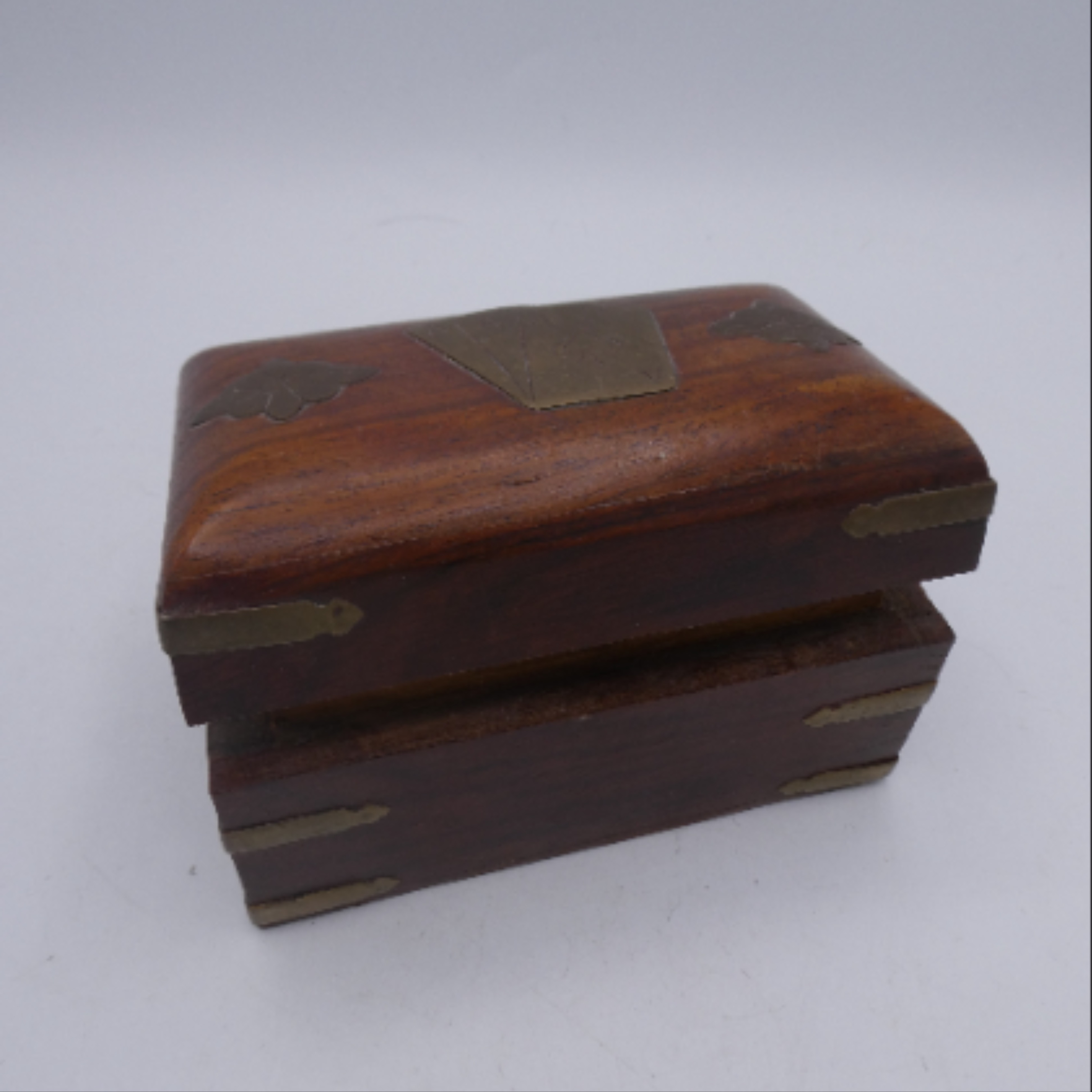 Boîte en bois artisanale à compartiments – style vintage - Photo 1