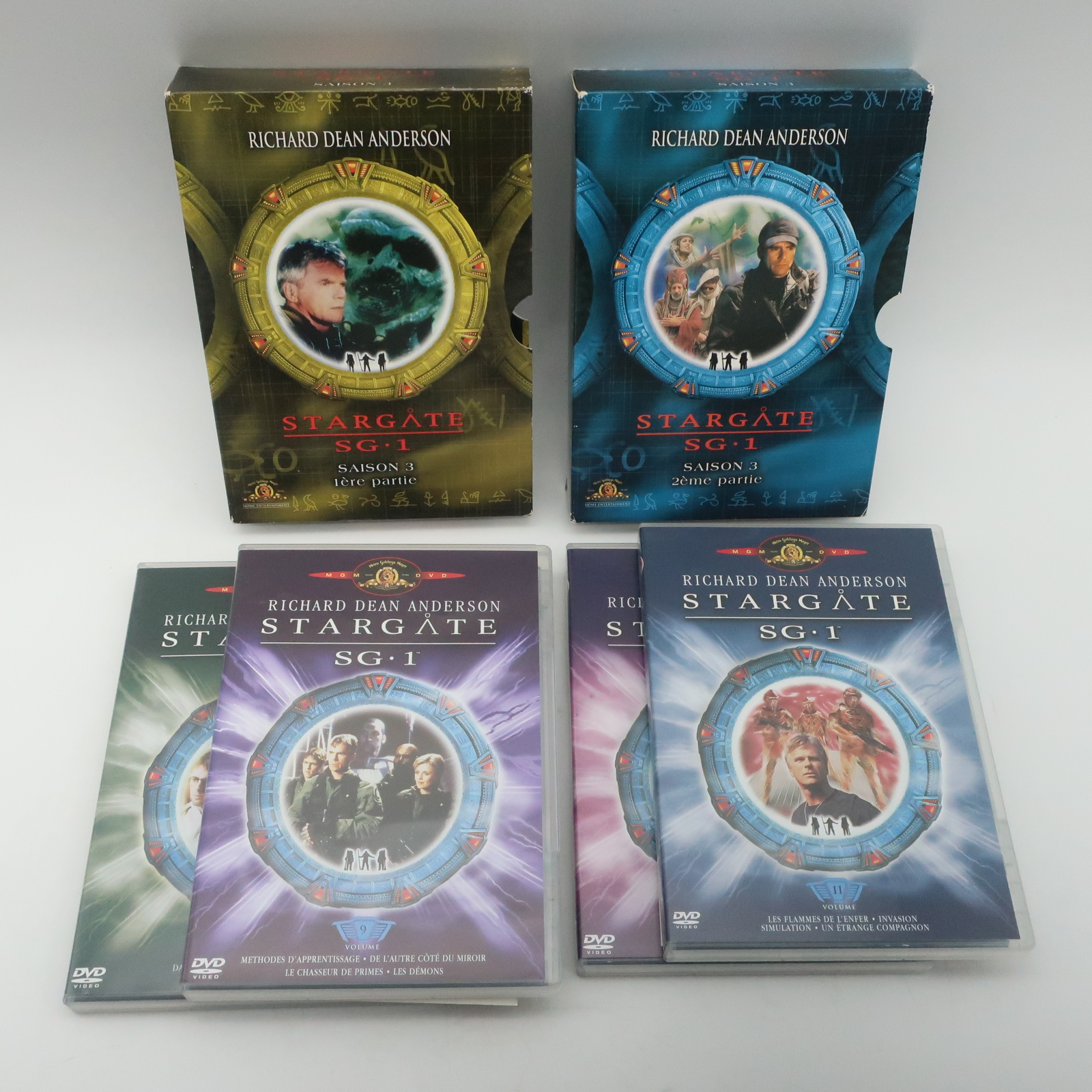 Ensemble de 28 DVD " Stargate SG-1 " MGM Très bon état - Vue 13 - 