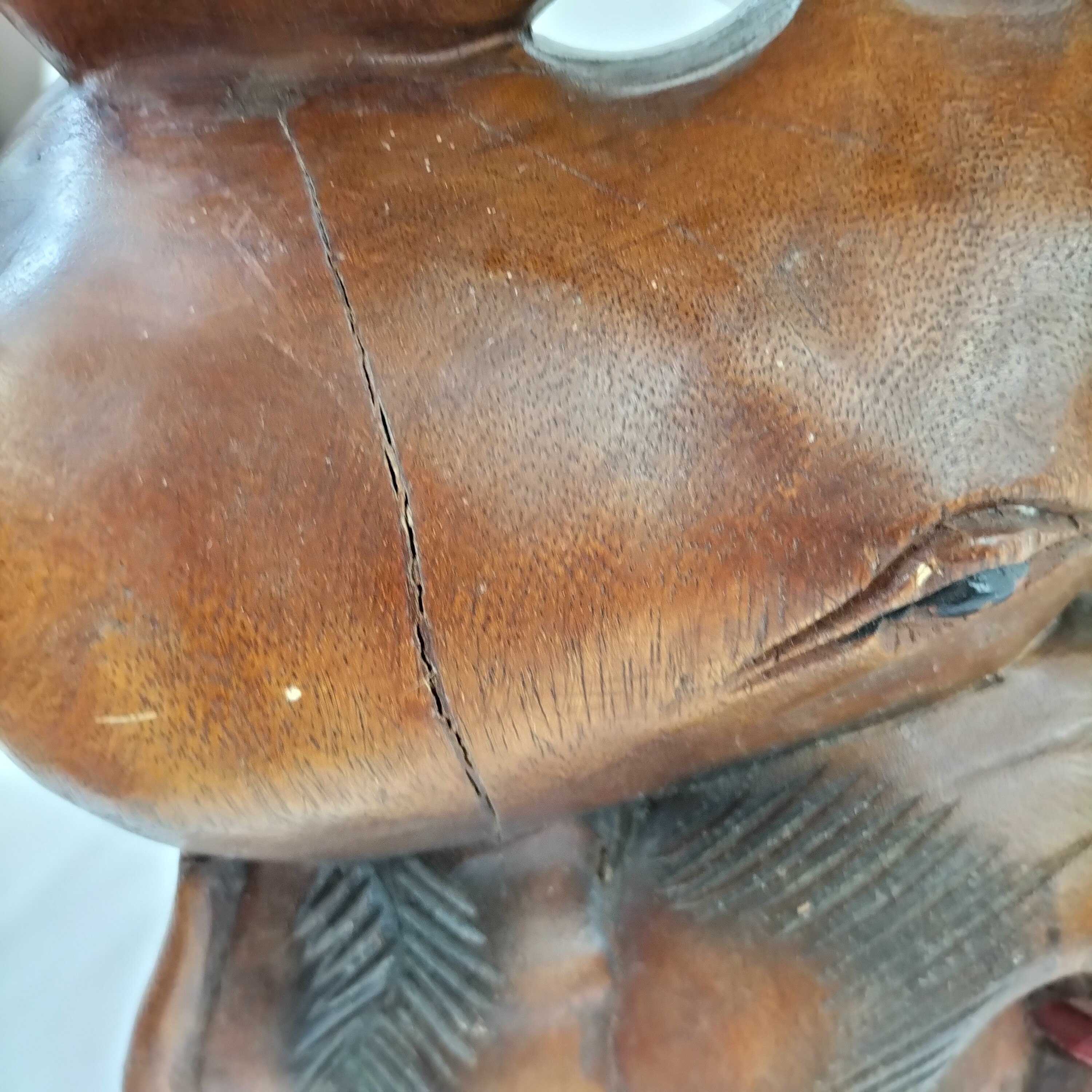 Magnifique tabouret porte plante éléphant sculpté en bois et peint à la main. - Photo 9