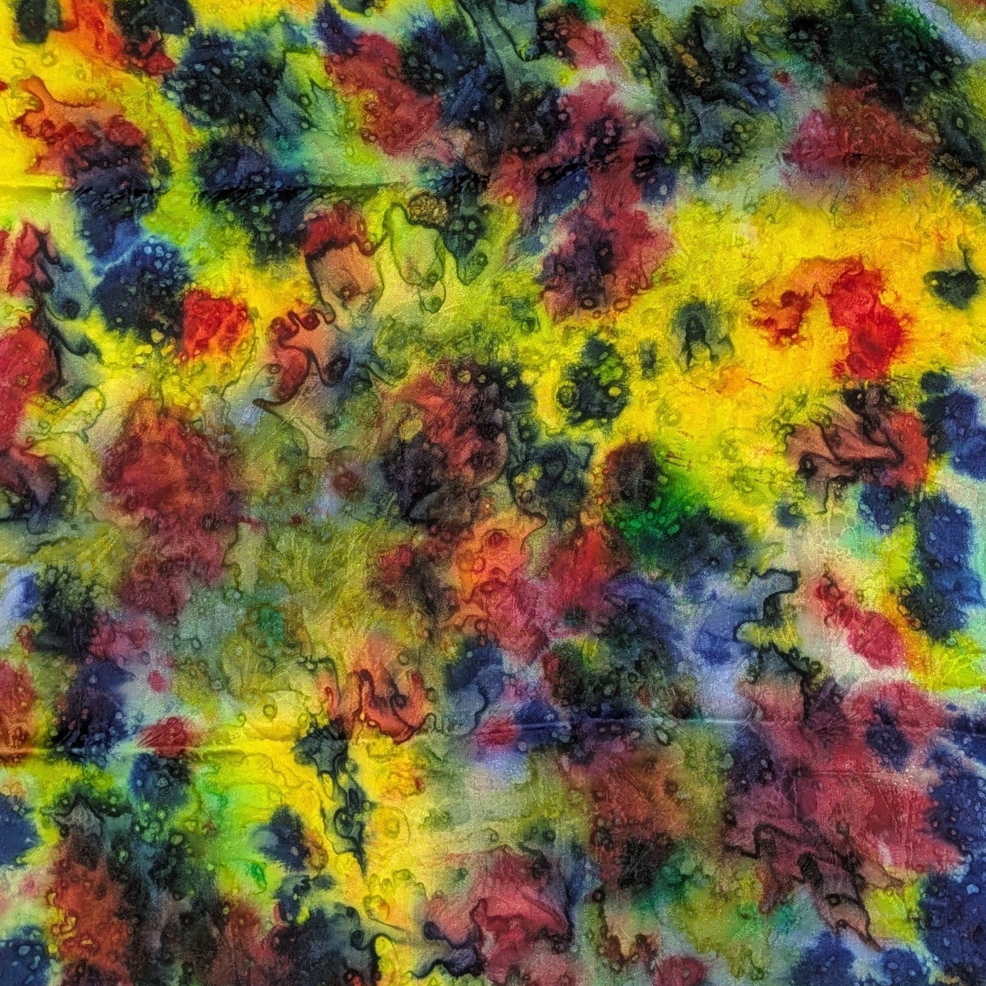 Foulard carré en soie peint à la main signé Lyda motifs abstraits multicolore - Photo 3